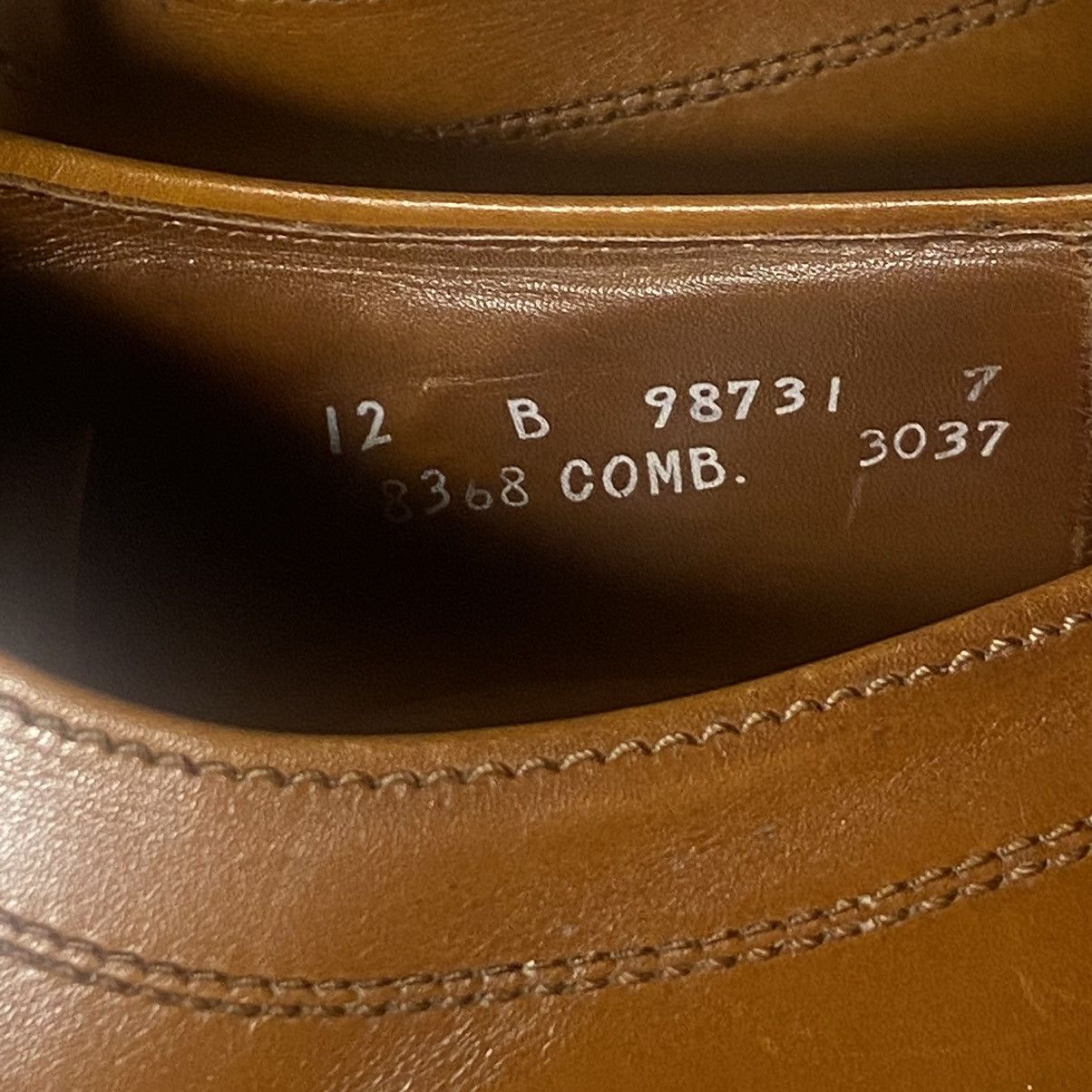 Allen Edmonds Allen Edmonds Tan Oxfords Dress Shoes Men’s Size 12 Size US 12 / EU 45 - 5 Thumbnail