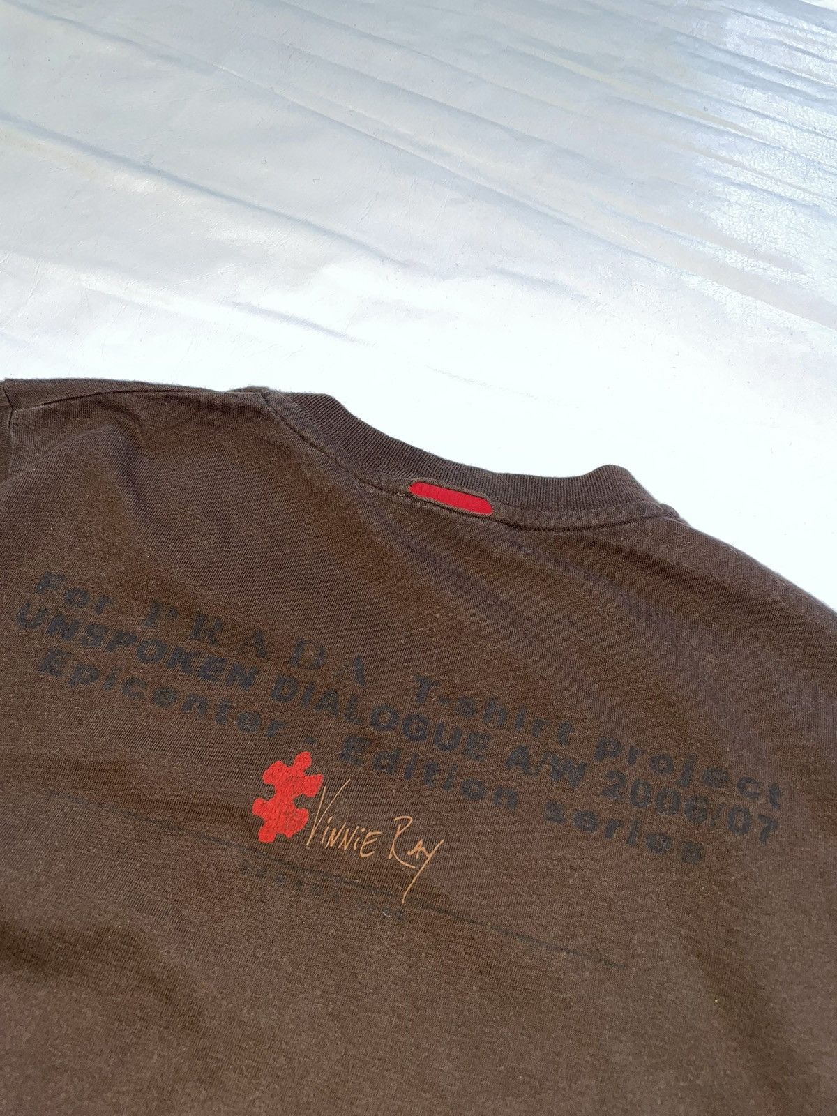 Prada Prada Vinnie Ray AW 2006/07 vintage T shirt Size S / US 4 / IT 40 - 5 Thumbnail