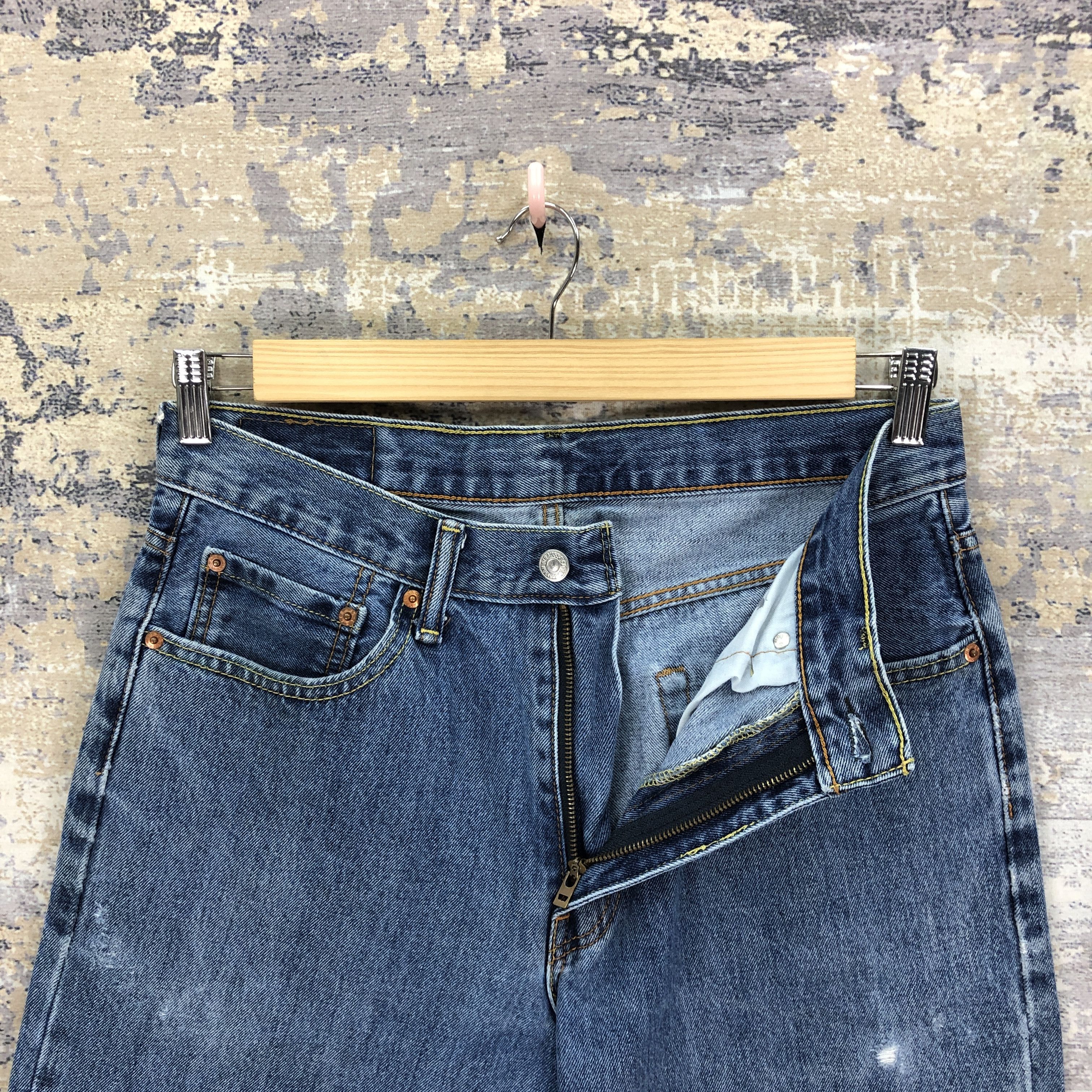 Levi's Vintage Y2K Levis 550 Faded Jeans Distressed Levi's Denim Size US 30 / EU 46 - 6 Thumbnail