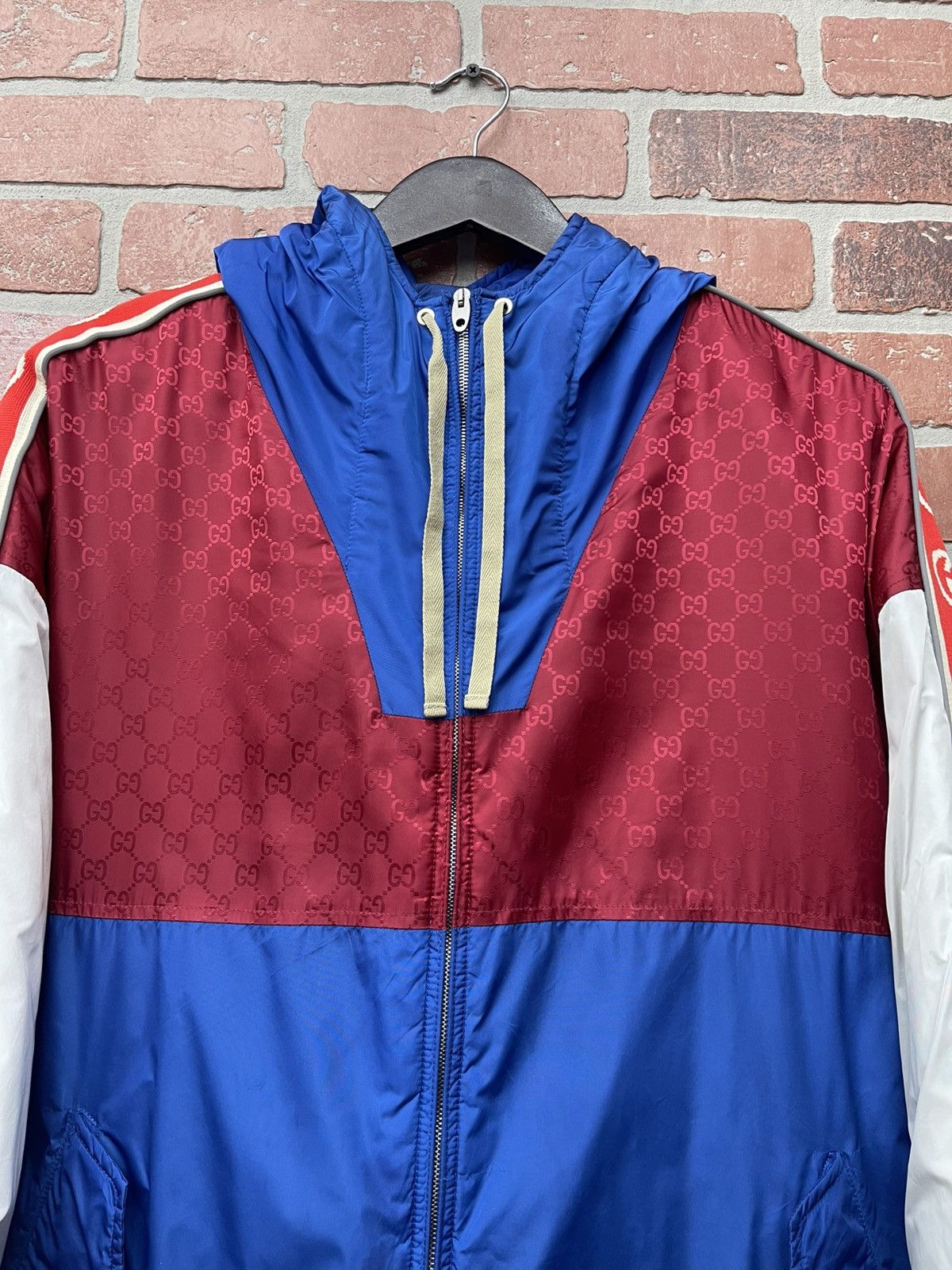 Gucci Size 56 - Gucci Windbreaker GG Striped Reflective Size US XL / EU 56 / 4 - 4 Thumbnail