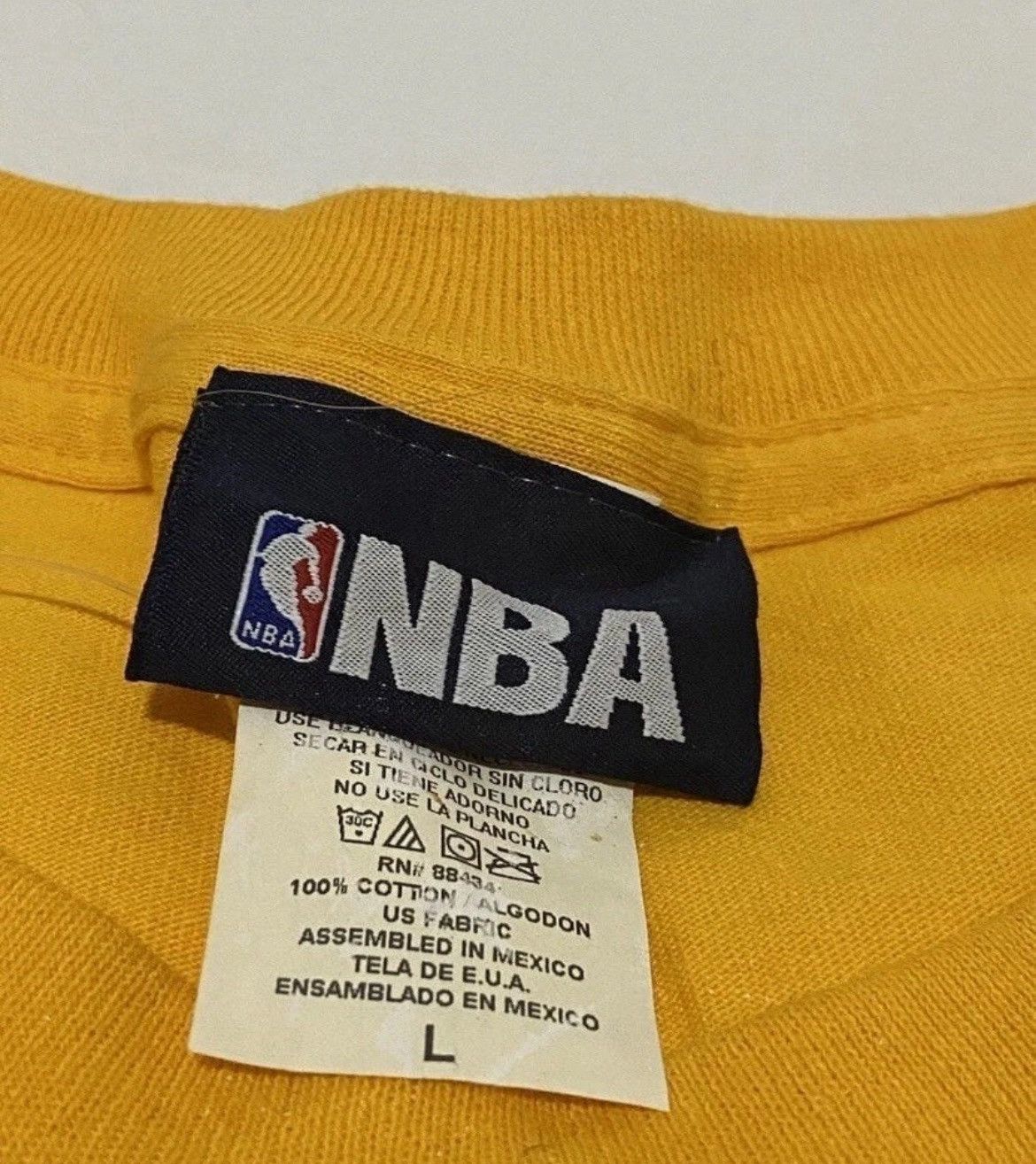 NBA × Vintage Vintage Official NBA LA Lakers Karl Malone Shirt Men’s L NWT Size US L / EU 52-54 / 3 - 4 Thumbnail