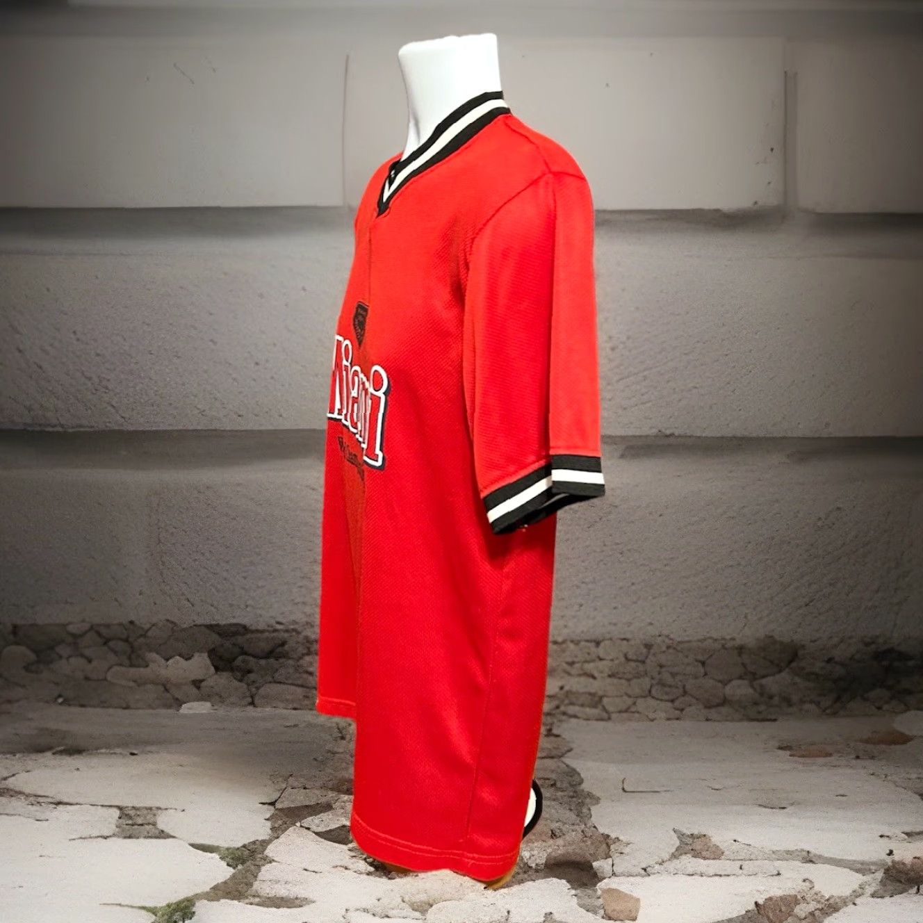 Vintage VINTAGE Miami Championship Racing Team 95 Shirt Men Medium Red Short Sleeve Polyester Size US M / EU 48-50 / 2 - 5 Thumbnail