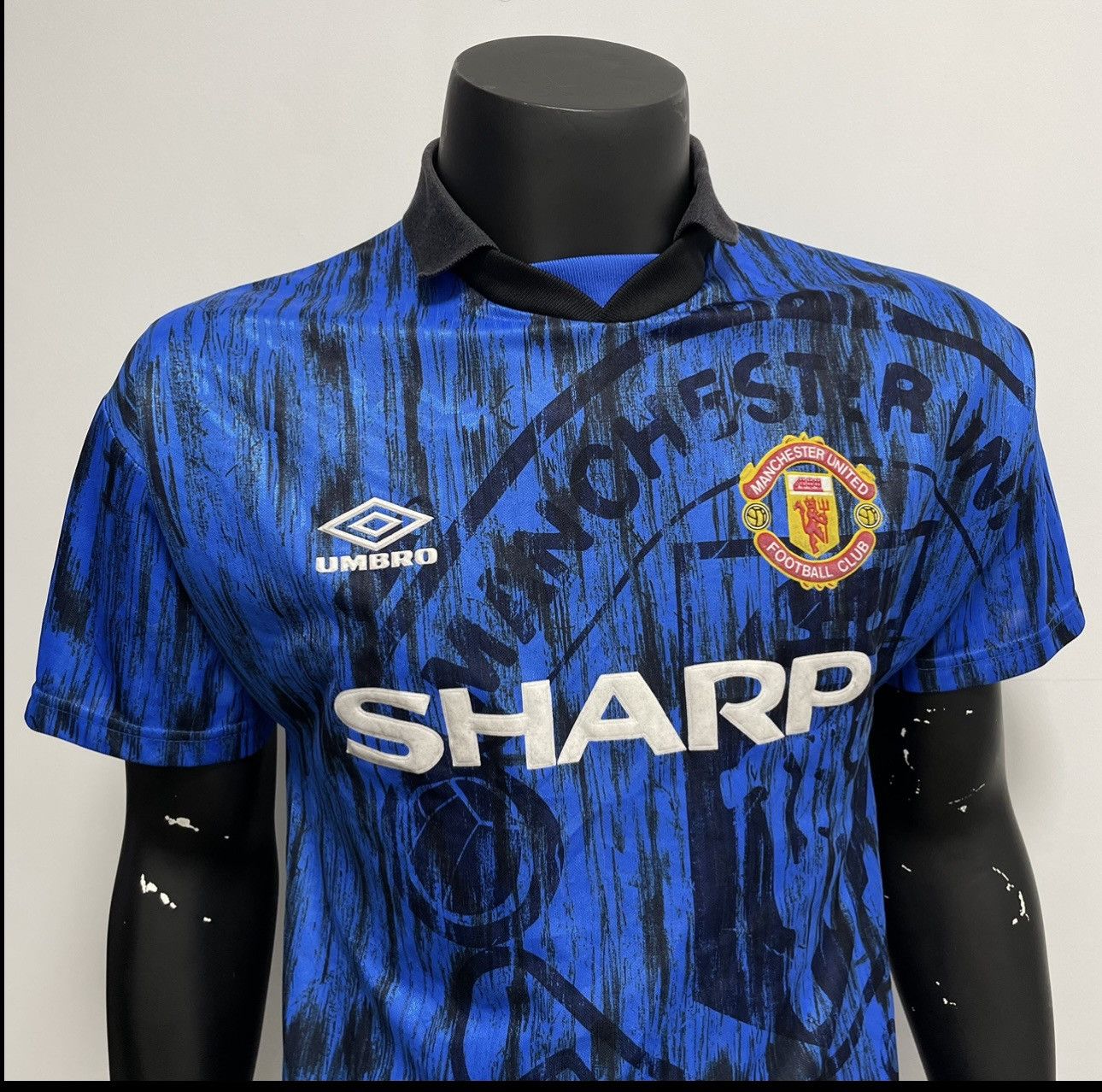 Vintage Umbro Manchester United soccer jersey rare blue Away