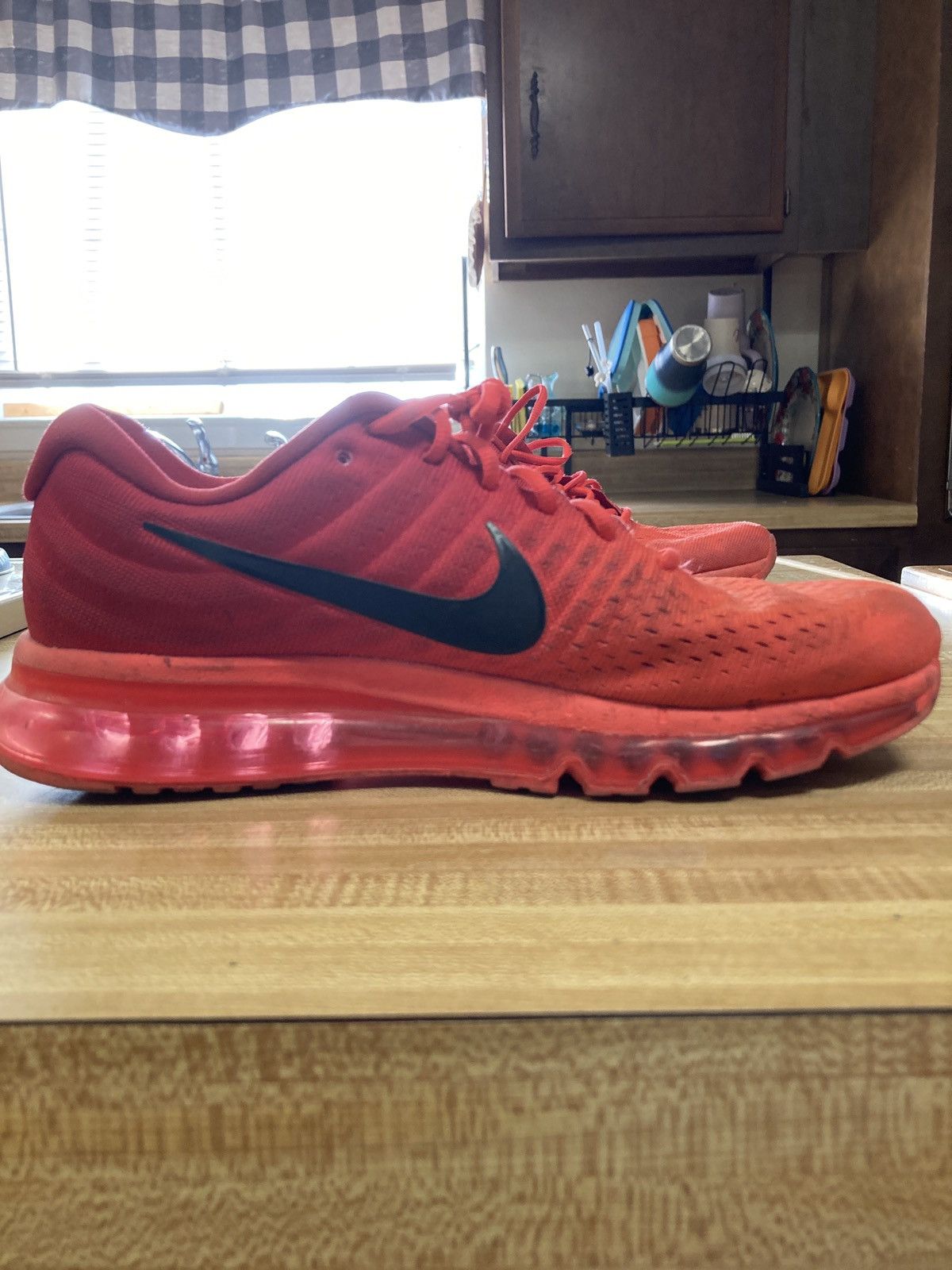 Nike Nike air max bright crimson Size US 10 / EU 43 - 5 Thumbnail