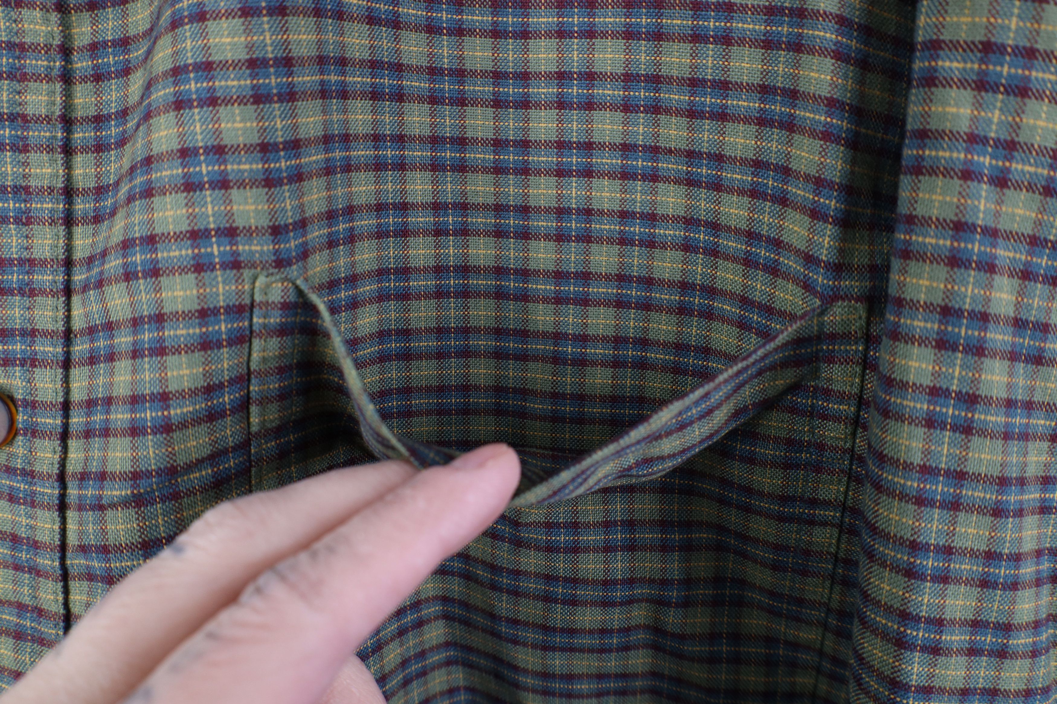 L.L. Bean Vintage 90s LL Bean Button Down Shirt Green Plaid USA Size US L / EU 52-54 / 3 - 4 Thumbnail