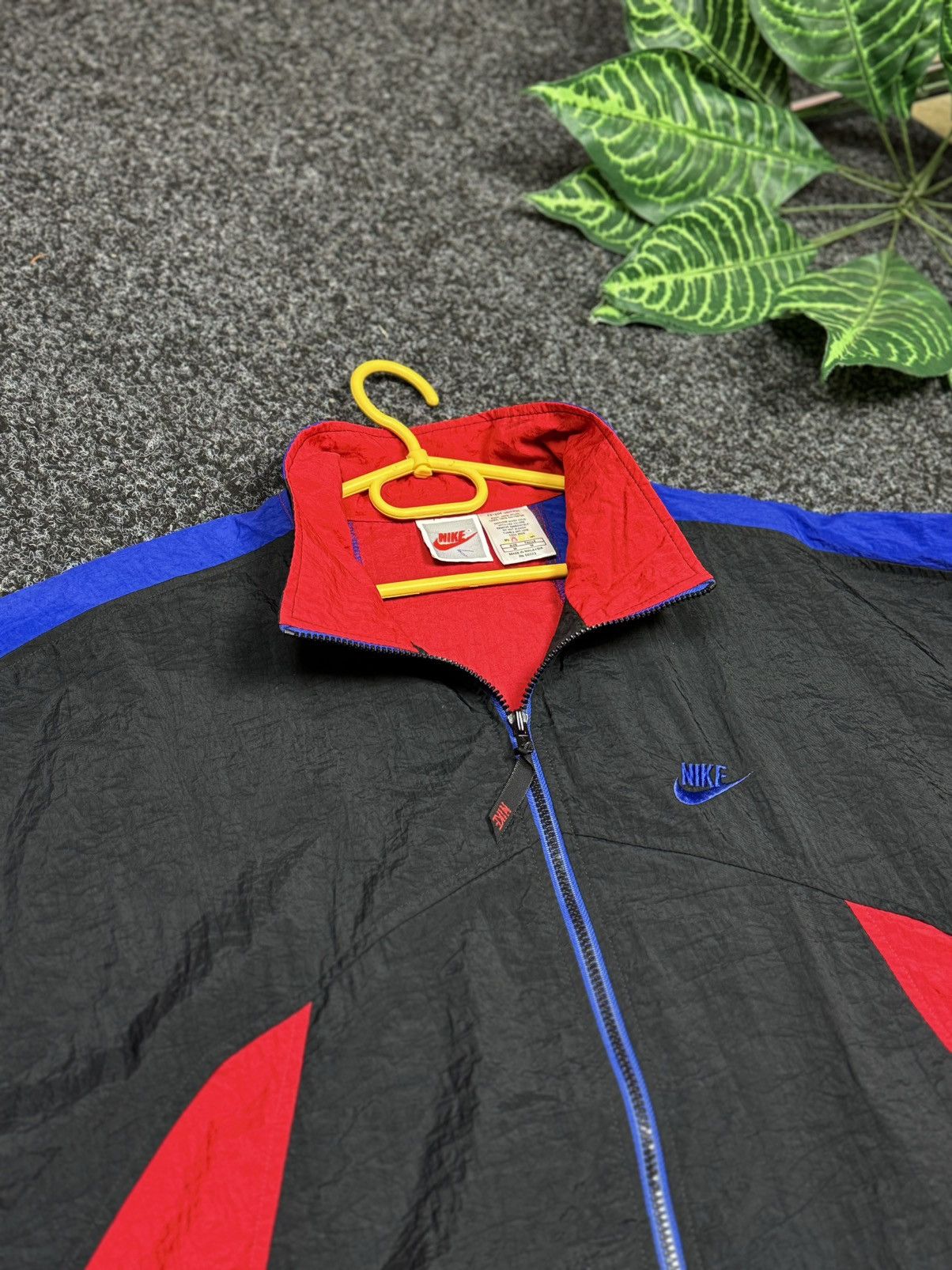 Nike × Vintage Nike Jacket Big Logo Size M Y2K drill style Size US M / EU 48-50 / 2 - 7 Thumbnail
