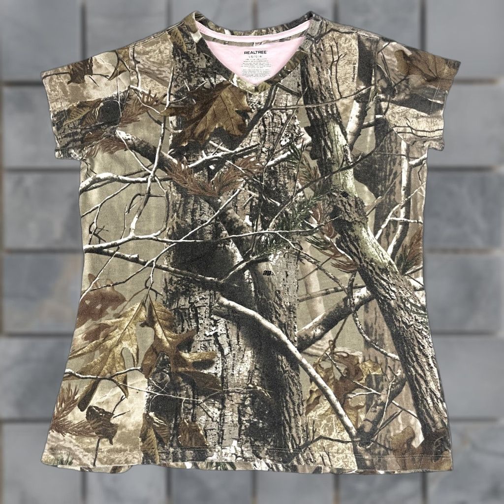 Realtree Real Tree Camo Shirt Women’s L Brown Short Sleeve V Neck Knit L 12-14 Girls Size L / US 10 / IT 46 - 1 Thumbnail