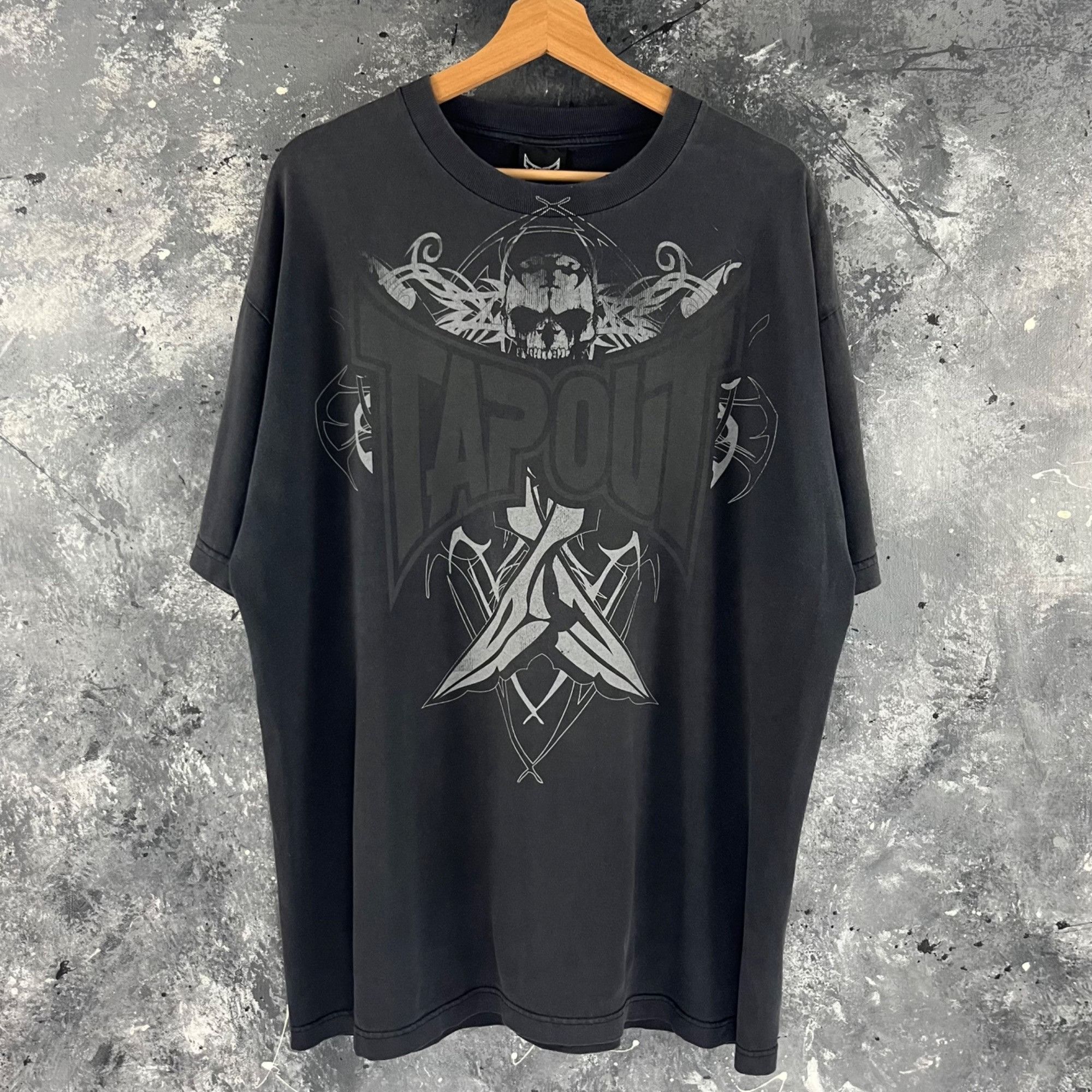 Tapout Vintage Y2K Tapout grunge shirt Size US XL / EU 56 / 4 - 1 Thumbnail