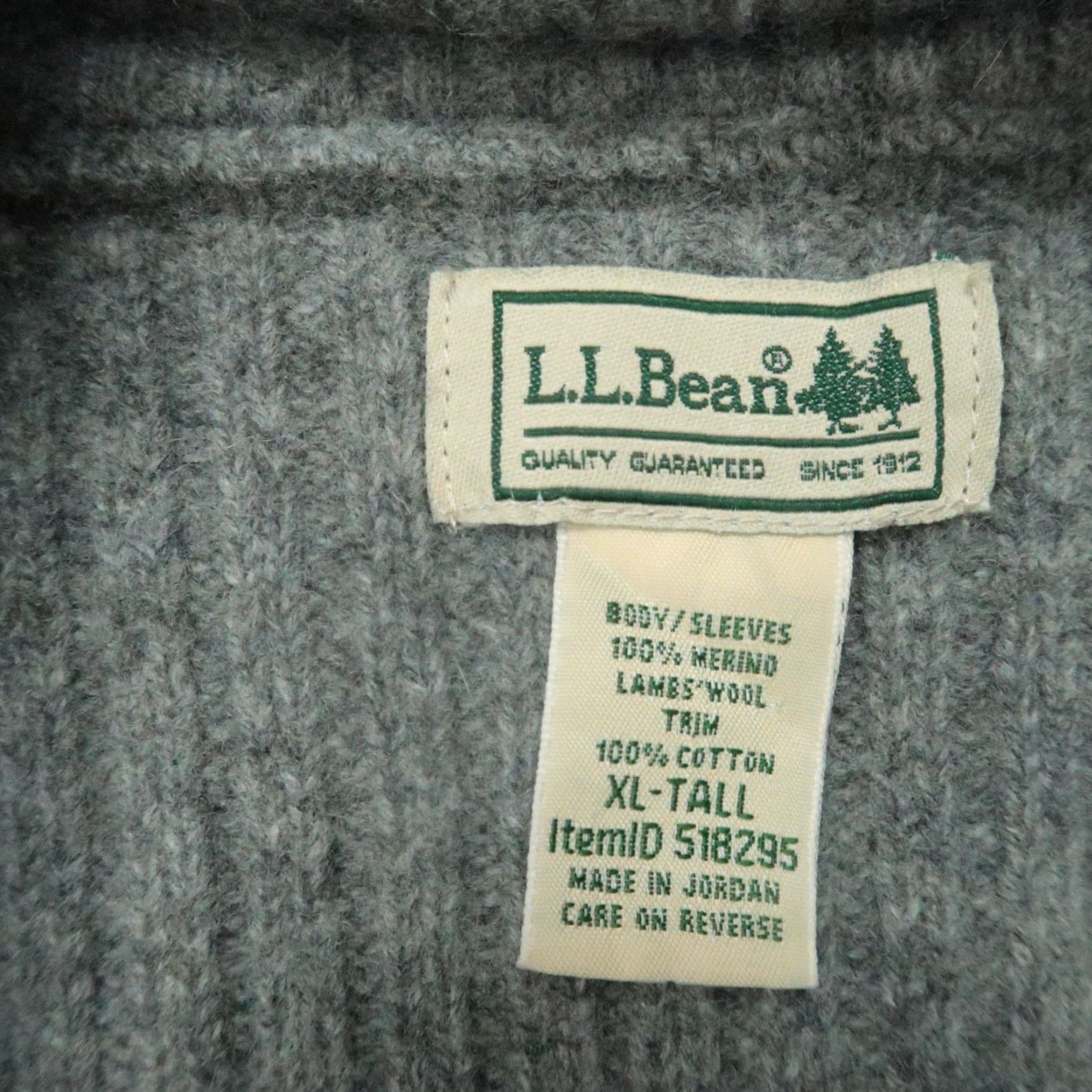 Vintage L.L. Bean Sweater Mens Small Slim Gray Merino Lambswool Full Zip Knit Wool, Heavyweight, Casual, Travel, Pattern Solid, Regular Size, Men Size US S / EU 44-46 / 1 - 3 Thumbnail