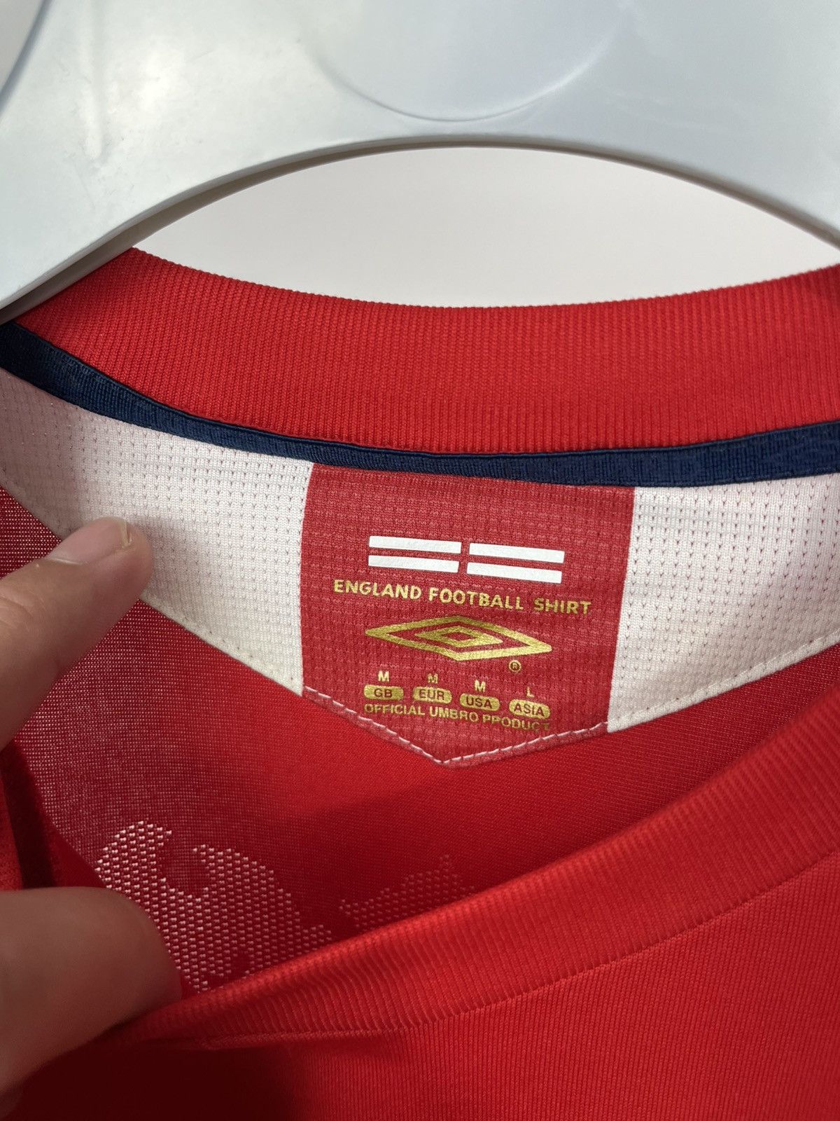 Umbro Vintage England Umbro Football Jersey Red Medium Shirt Size US M / EU 48-50 / 2 - 5 Thumbnail