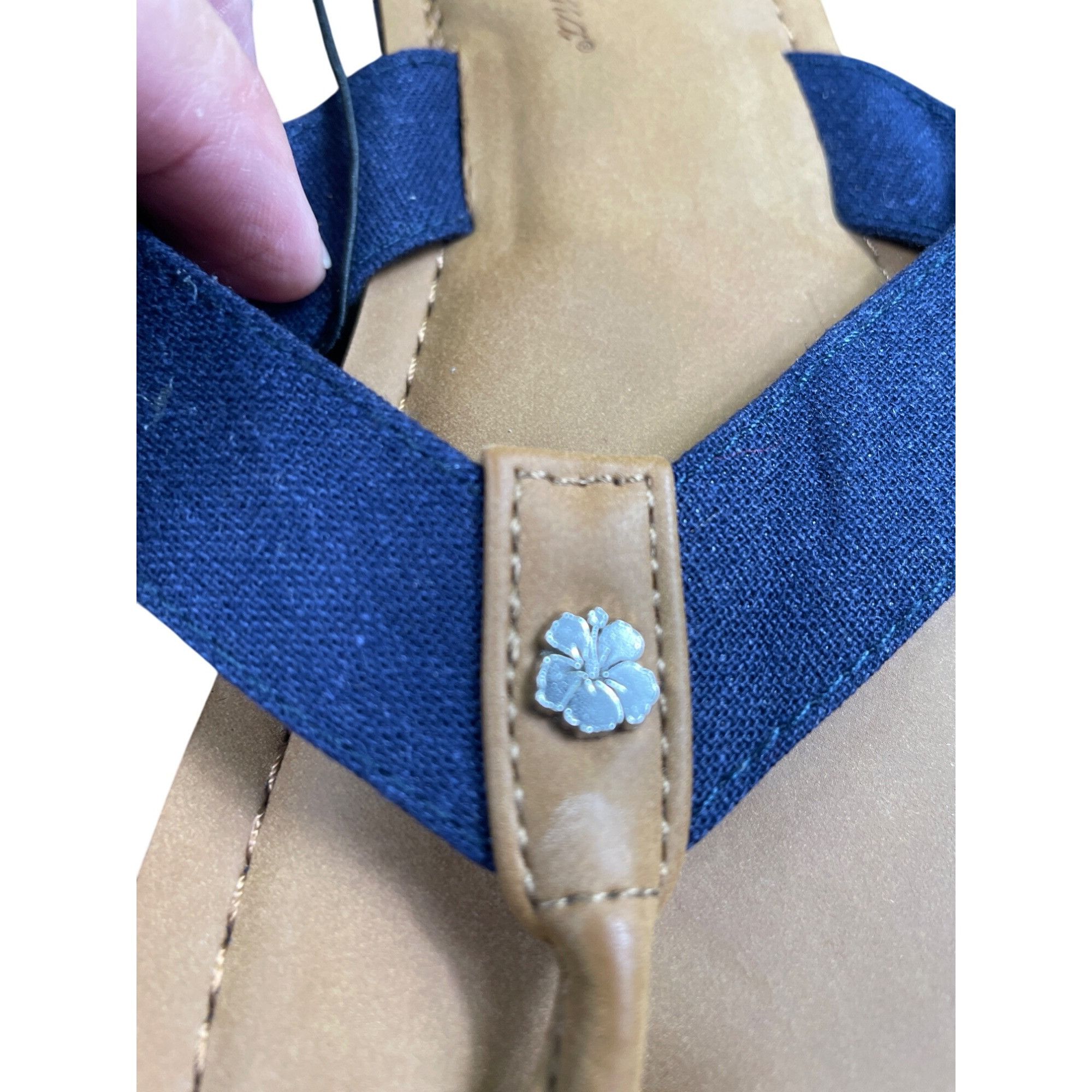 Tommy Bahama Tommy Bahama Womens Blue Slip-On Thong Sandals Size 8 SKU 85 Size US 8 / IT 38 - 9 Thumbnail