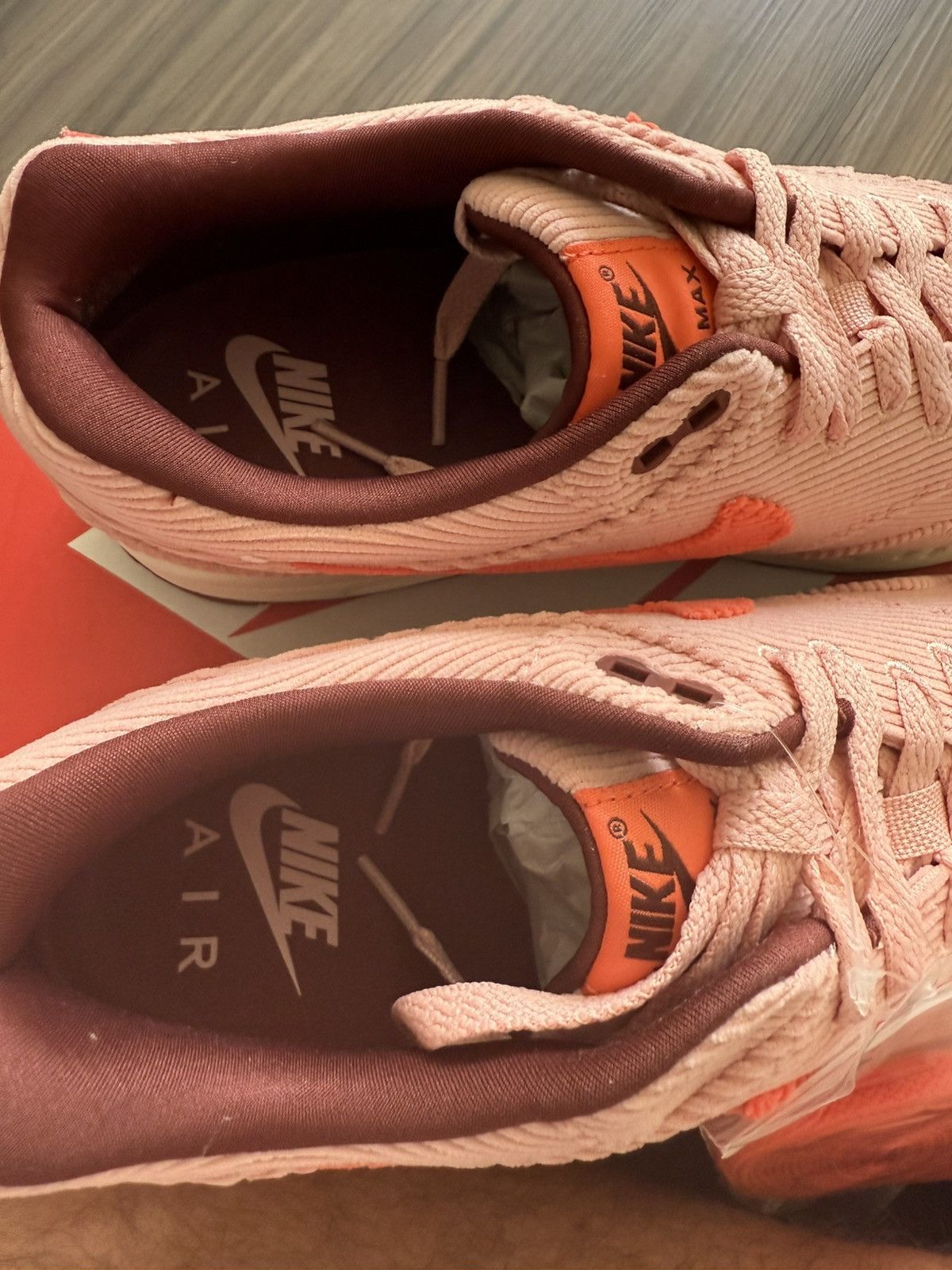 Nike Nike Air Max 1 PRM Coral Stardust Corduroy Men’s 10.5 Size US 10.5 / EU 43-44 - 6 Thumbnail