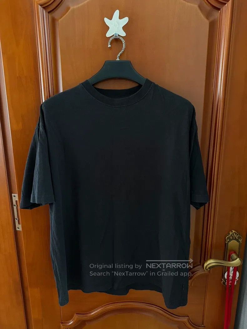 Balenciaga Balenciaga Back Heart Embroidered Logo Short Sleeve Size US M / EU 48-50 / 2 - 2 Thumbnail