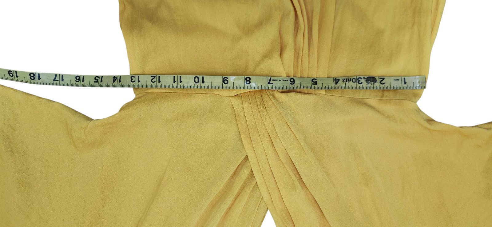 Diane von Furstenberg Diane von Furstenberg Yellow Draped 4 Silky Deep V Neck Size S / US 4 / IT 40 - 9 Thumbnail