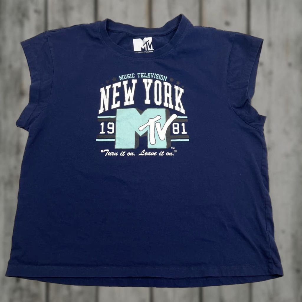Vintage MTV NY T Shirt Women’s Crop Top Cap Sleeves XL Cotton Blue Crew Neck Hip Hop Music City Summer Size XL / US 12-14 / IT 48-50 - 1 Thumbnail