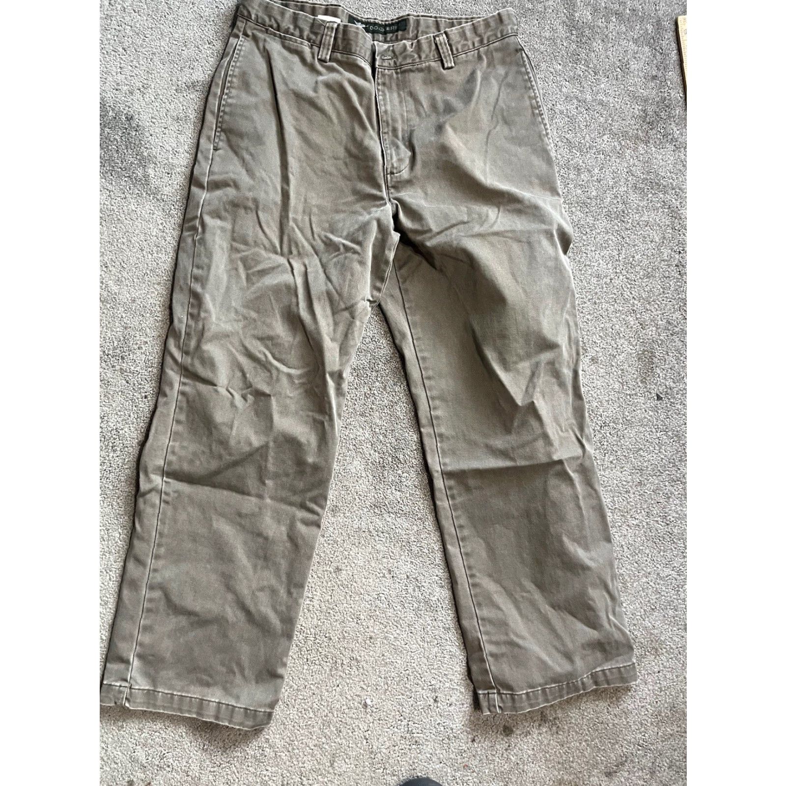 Dockers DOCKERS Pants Flat Front Classic Fit Mens 34x30 Brown Chino | Size 34 Regular Waist 34 Inseam 30 in Cotton Flat Front Belt Loops Button Dockers D2 Size US 34 / EU 50 - 3 Thumbnail