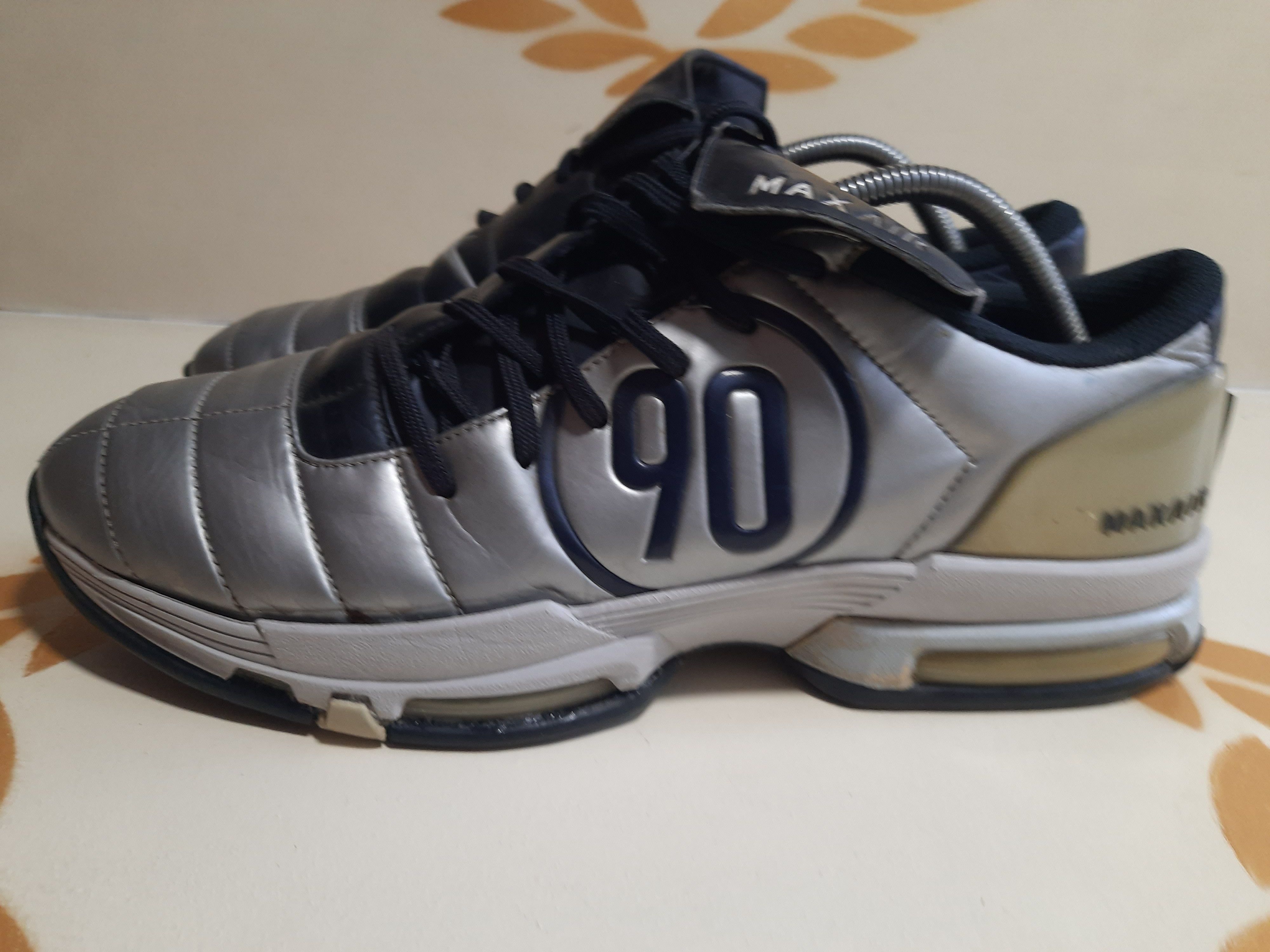 Nike × Vintage Nike Max Air T90 Sneakers Vintage 2004 Size US 12 / EU 45 - 2 Thumbnail