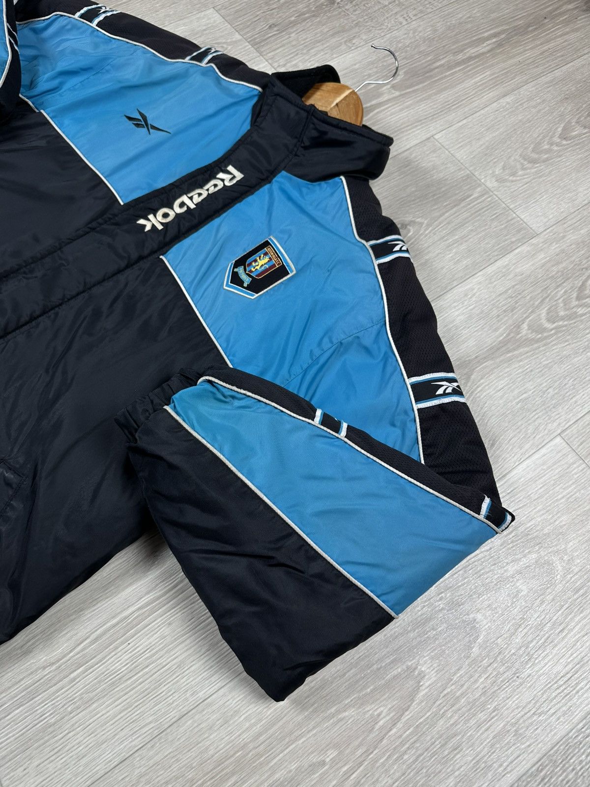 Reebok × Vintage Aston Villa football jacket 1998-99 Reebok Black Blue Adults Size US M / EU 48-50 / 2 - 4 Thumbnail