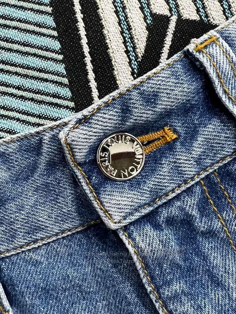 Louis Vuitton Louis Vuitton High-waisted denim shorts Size 33" - 3 Thumbnail