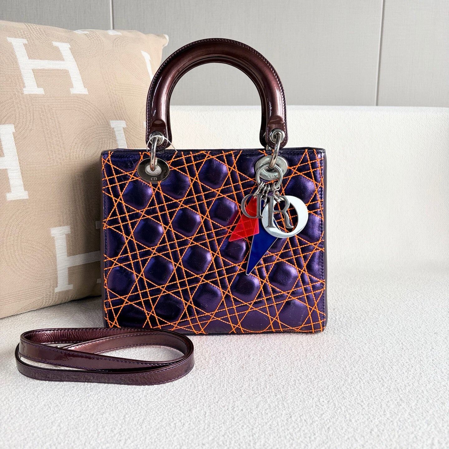 Dior Pre-loved Bag Very good condition Size ONE SIZE - 1 Thumbnail