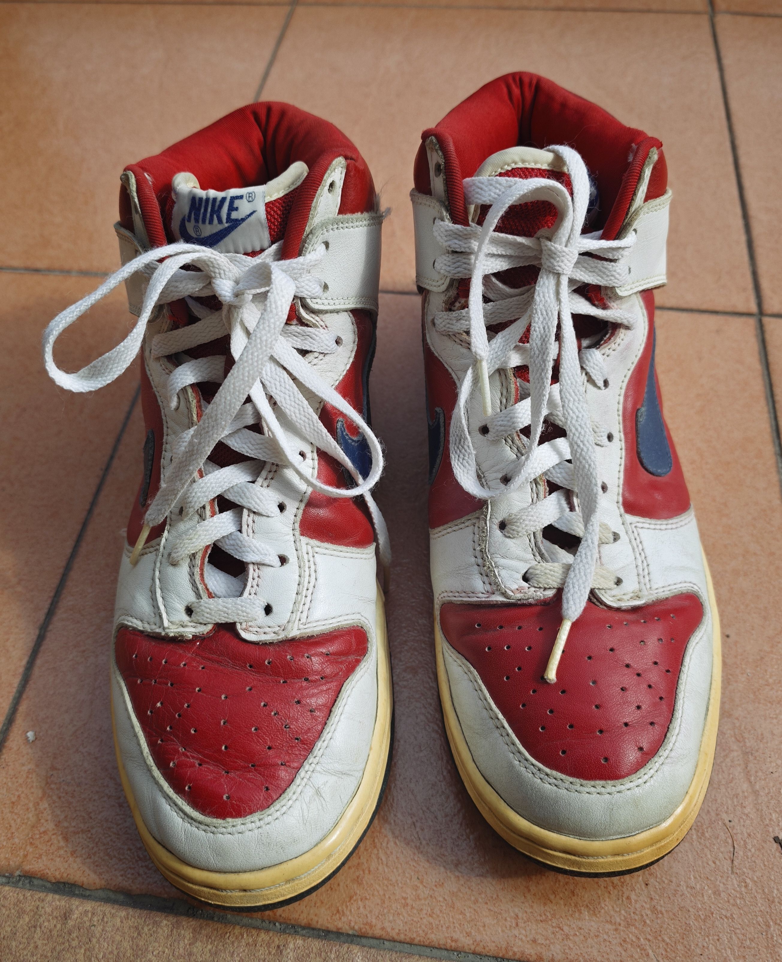 Nike Rare!! Vintage 2003 Nike Dunk Rapid Varsity Size US 9 / EU 42 - 2 Thumbnail