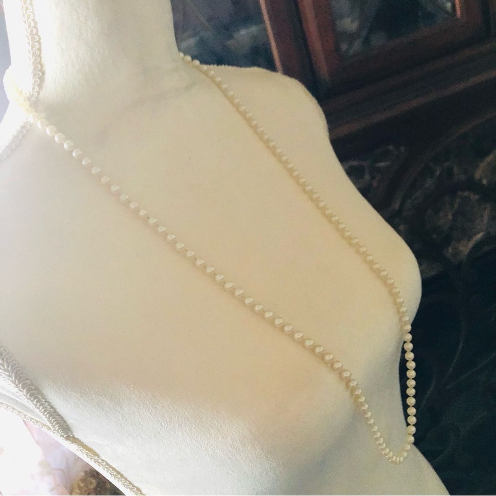 Vintage Vintage hand knotted cream glass pearl necklace Size ONE SIZE - 3 Thumbnail