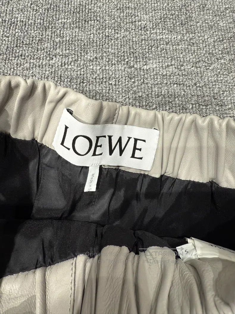 Loewe Loewe size S Loose leather pants Size 22" - 5 Thumbnail