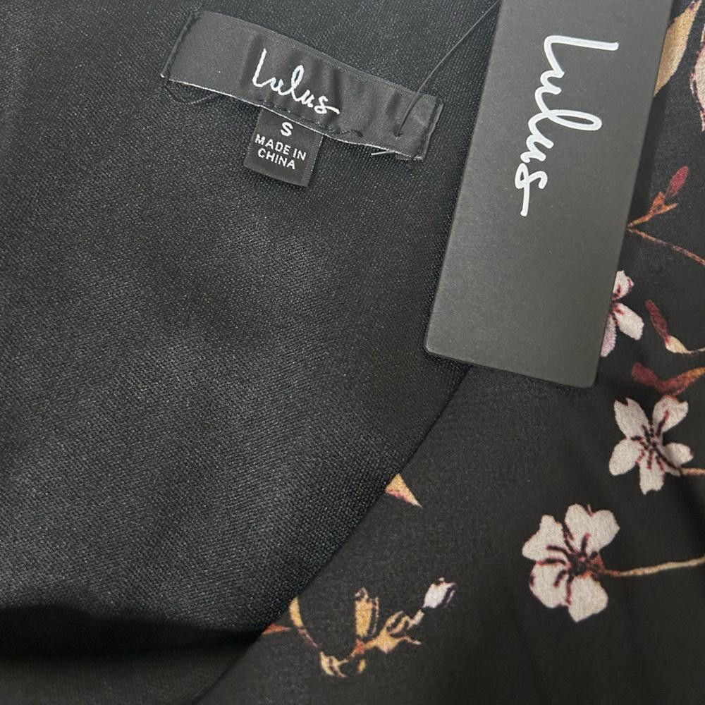 Lulus Lulus l NWT Black Satin Floral One-Shoulder Jumpsuit Small Size 28" / US 6 / IT 42 - 9 Thumbnail