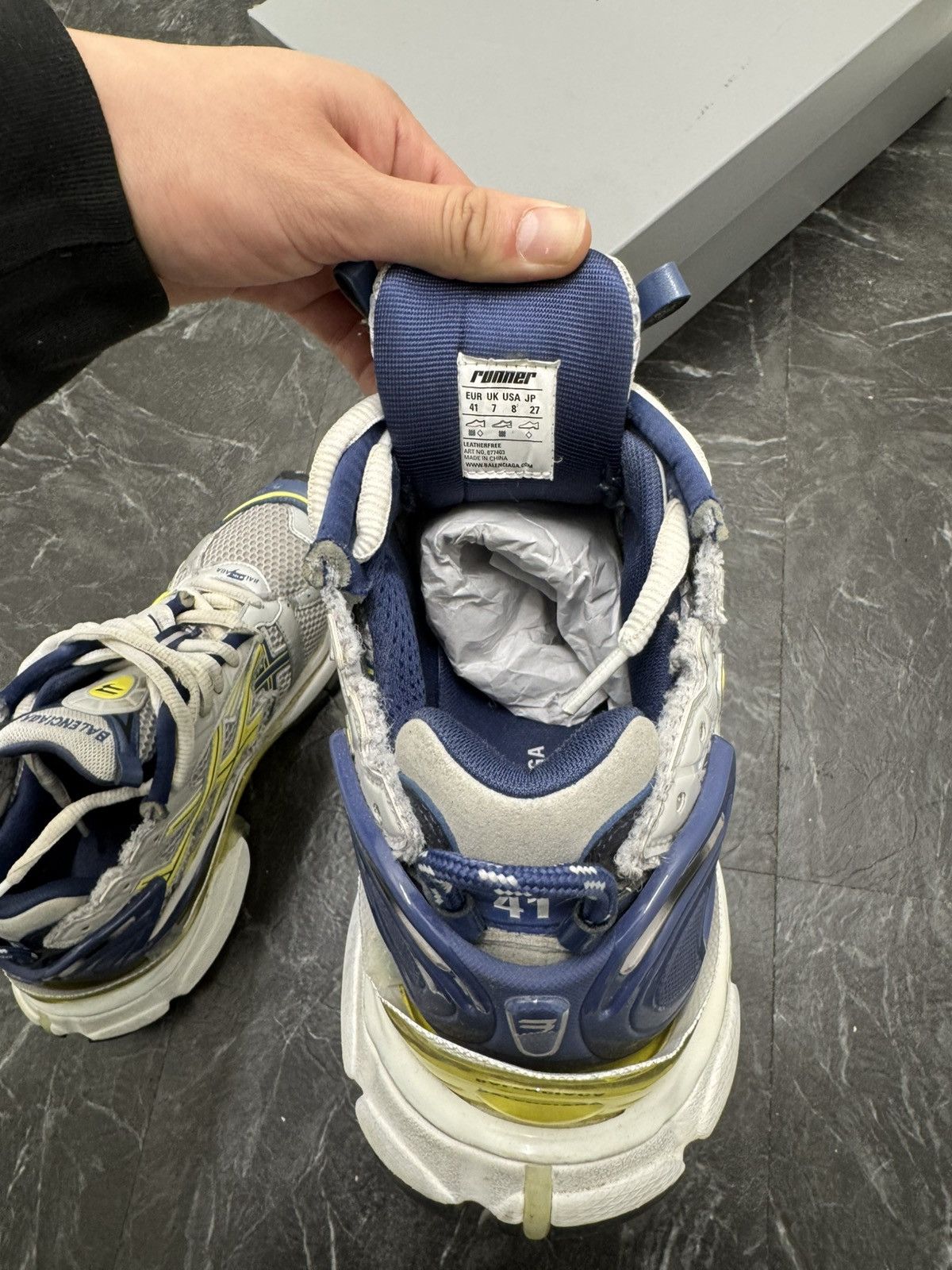 Balenciaga Balenciaga Runner Sneakers Size US 8 / EU 41 - 8 Thumbnail