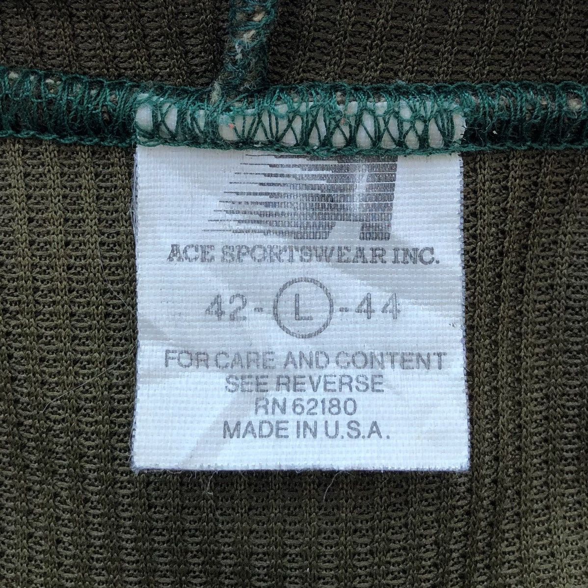 Vintage VINTAGE 70's DUCK CAMOUFLAGE FULL ZIPPER AMERICAN SPORTSWEAR Size US L / EU 52-54 / 3 - 8 Thumbnail