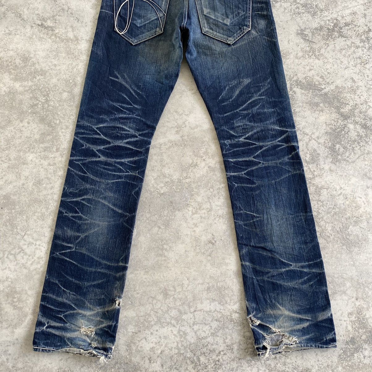 Japanese Brand 2000’s No ID Japan Faded Honeycomb Jeans Slim Fit Size US 31 - 14 Thumbnail
