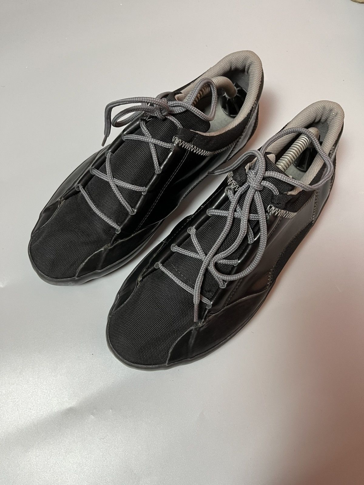 Issey Miyake Issey Miyake archived low top sneaker Size US 8 / EU 41 - 3 Thumbnail