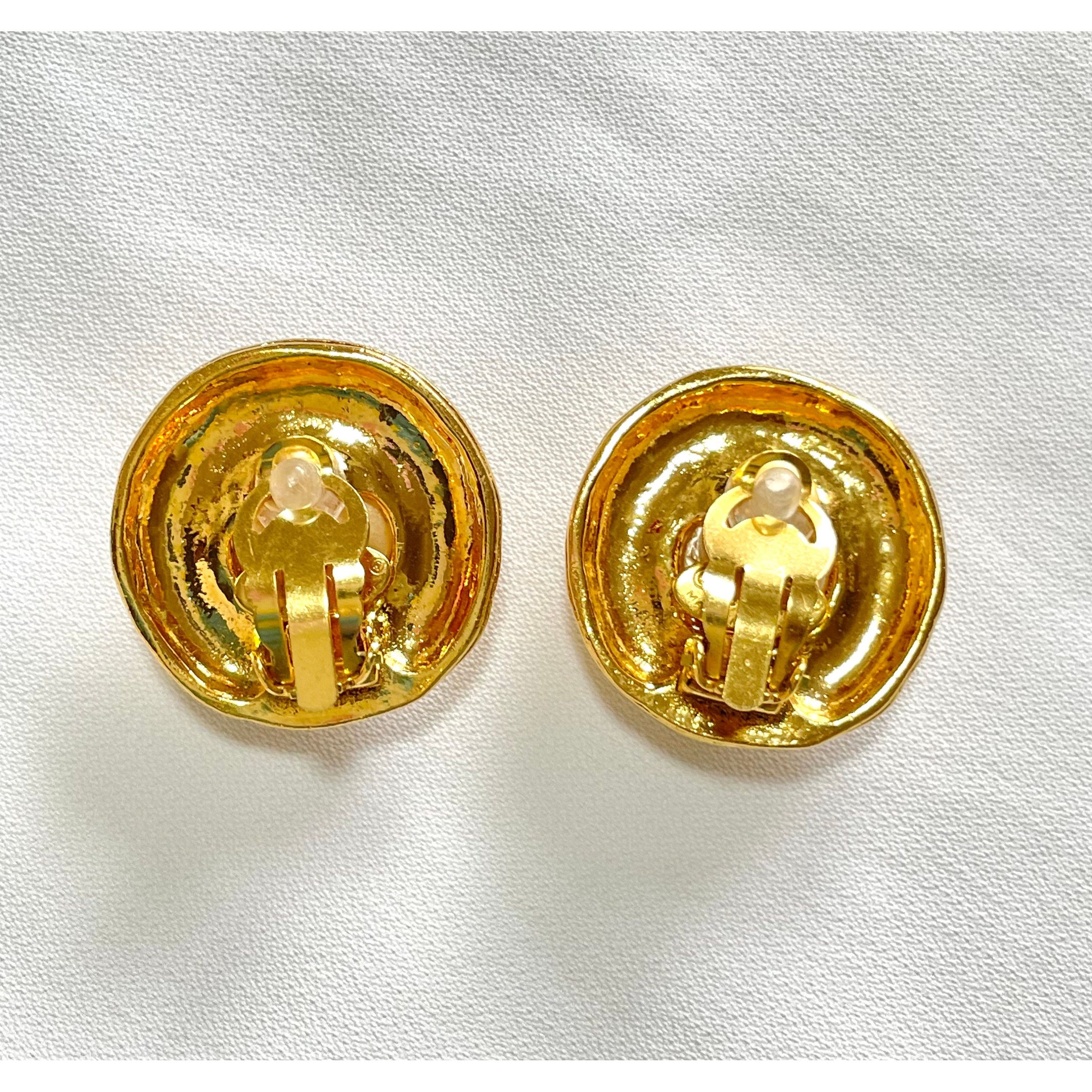 Chanel Vintage CHANEL golden round shape faux pearl earrings Size ONE SIZE - 8 Thumbnail
