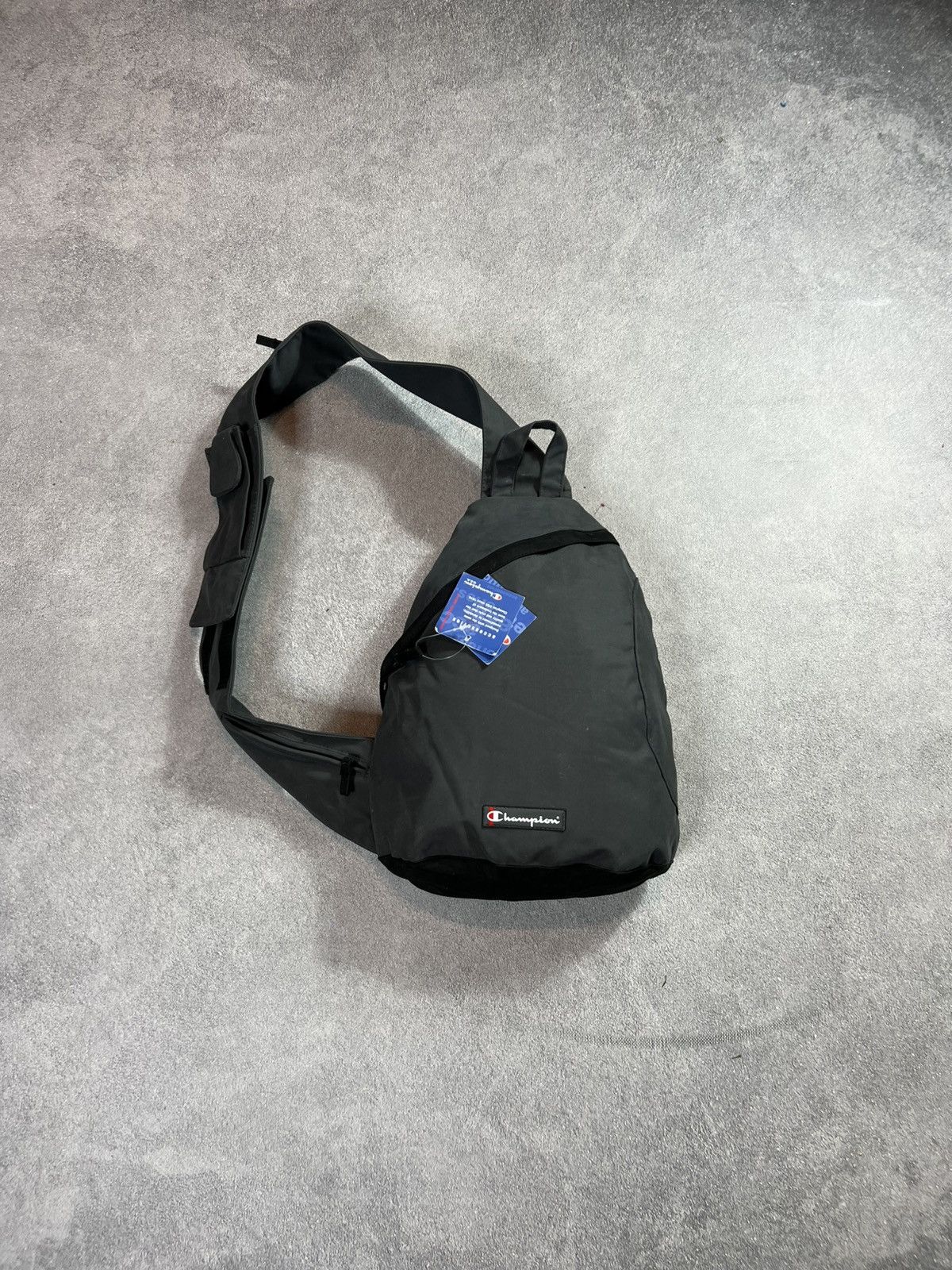 Vintage 🔥 Champion Sling Bag – Street Essential Size ONE SIZE - 1 Thumbnail