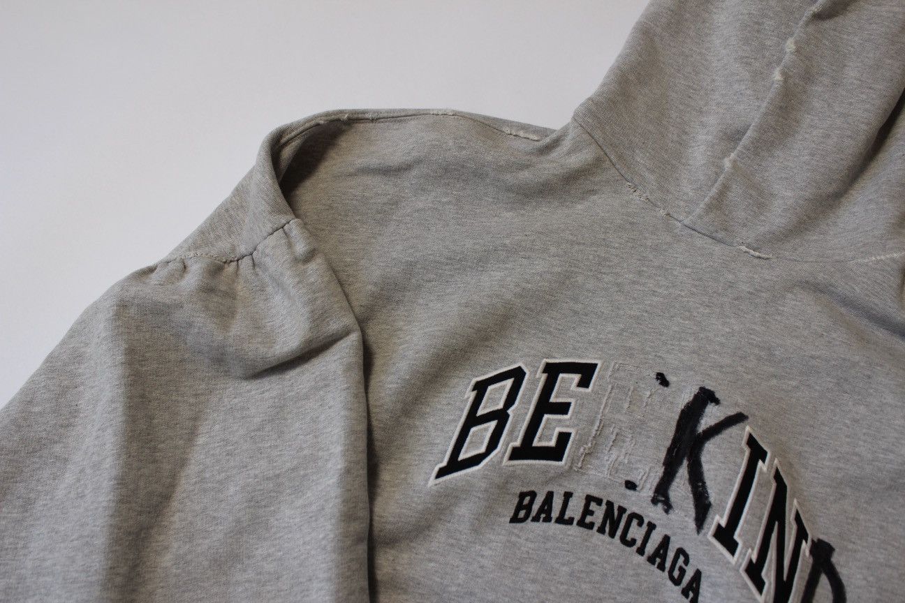Balenciaga Balenciaga Be Kind Hoodie Size US M / EU 48-50 / 2 - 6 Thumbnail