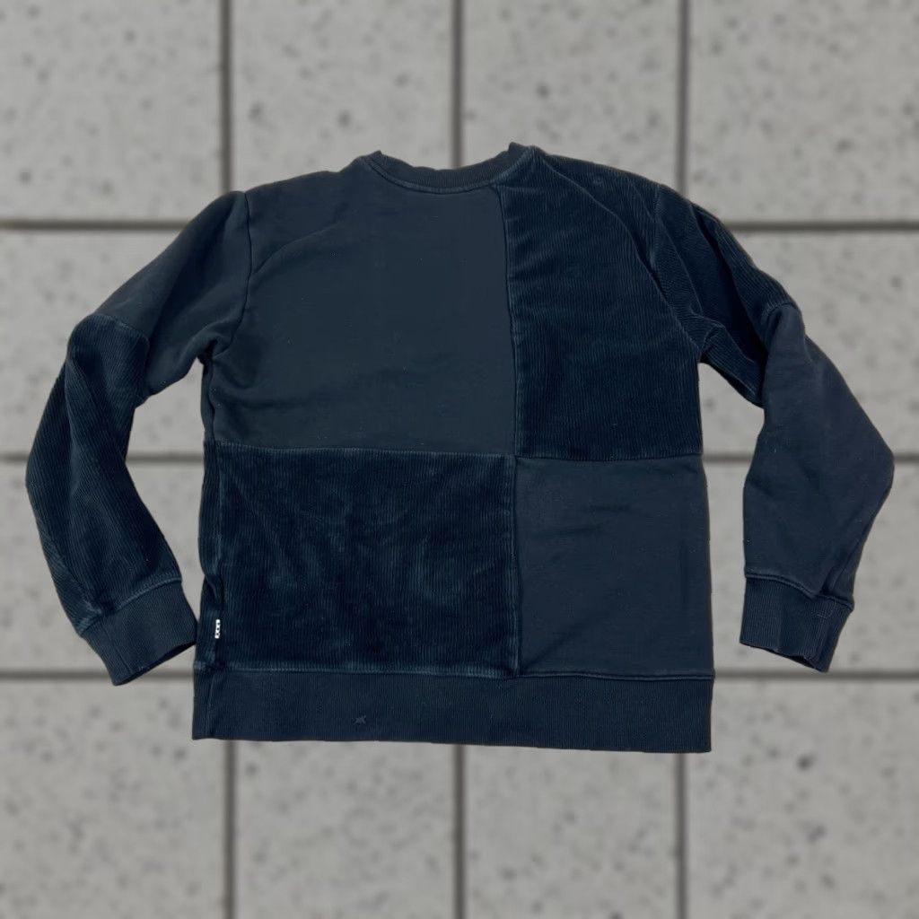 Vans VANS Sweatshirt Women Pullover Corduroy Patch Black M Medium Crew Fabiana Delfino Patch Corduroy Black Sweatshirt Women’s Vans Size M / US 6-8 / IT 42-44 - 1 Thumbnail