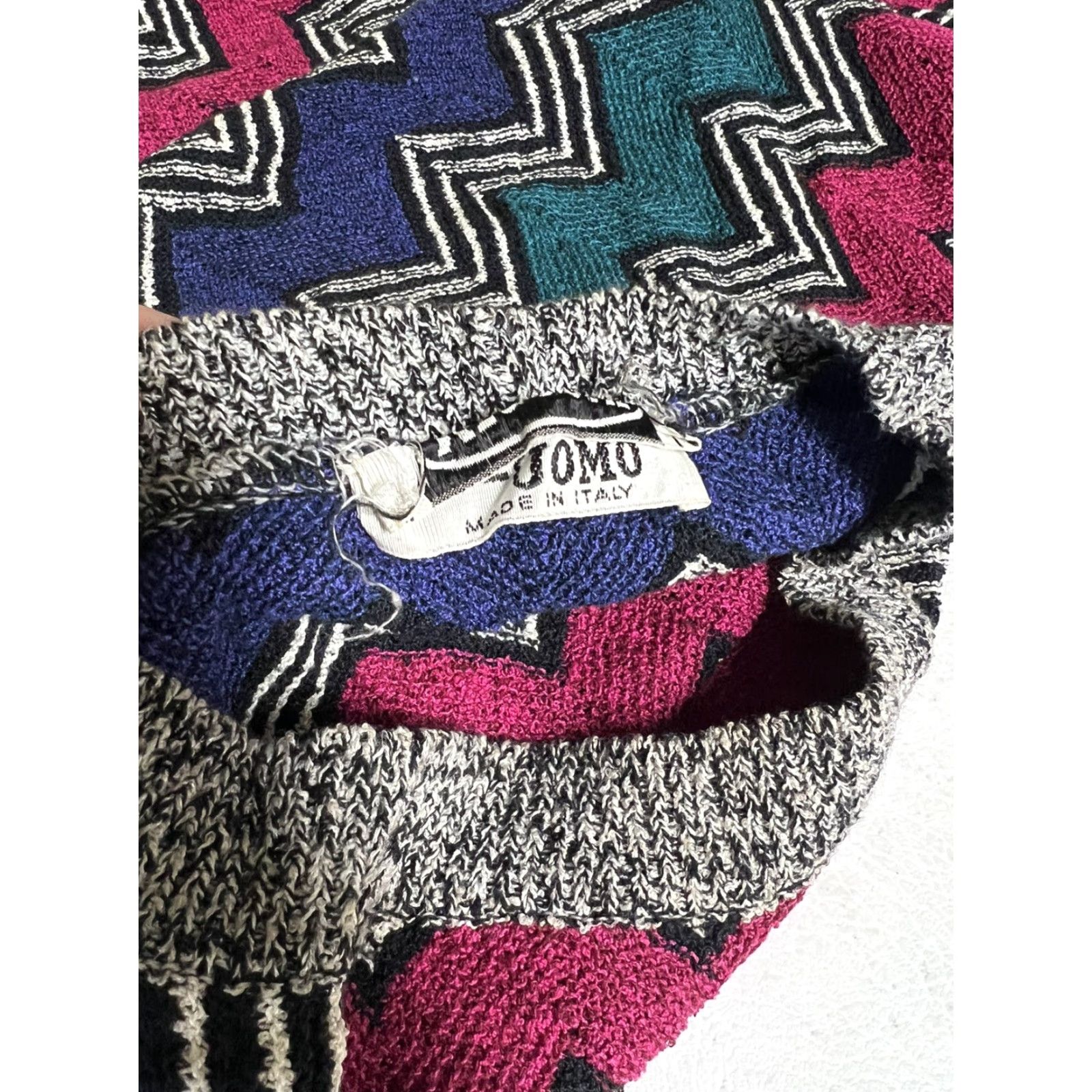 Missoni Vtg MISSONI ITALY Men's CREW NECK SWEATER Sz L Eclectic 90s Multi-Color Zigzag Size US L / EU 52-54 / 3 - 5 Thumbnail