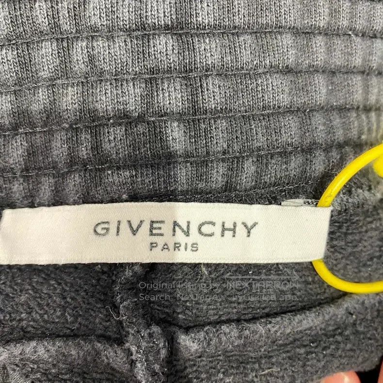 Givenchy Givenchy SizeL Ape Head Short Pants (Size L) Size US 30 / EU 46 - 6 Thumbnail