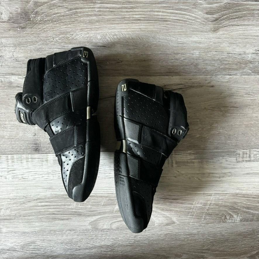 Nike NIKE • LeBron Air 20-5-5 GS "Black" (6M) Size US 6 / EU 39 - 9 Thumbnail
