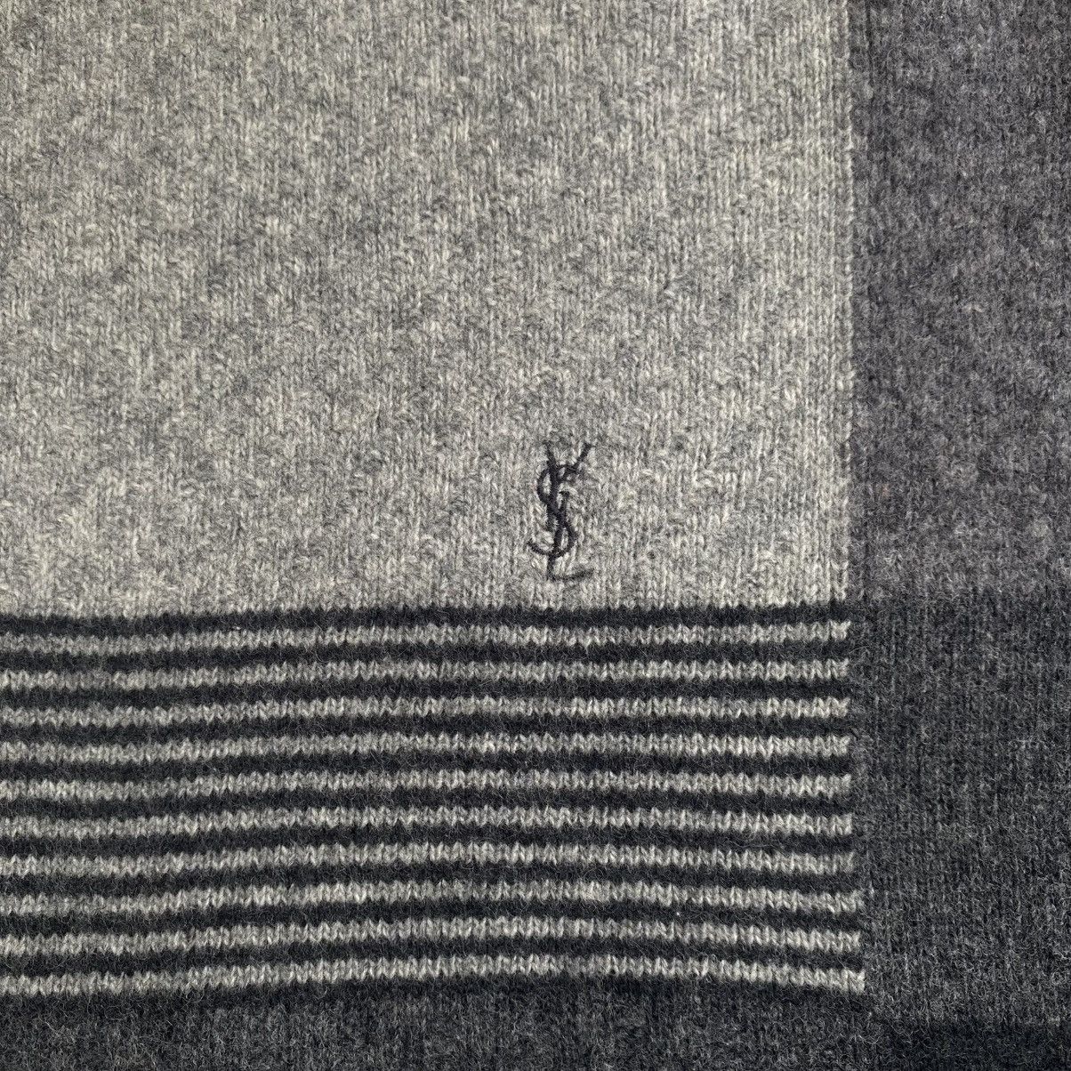 Yves Saint Laurent Vintage YSL Yves Saint Laurent half neck 90s Size US L / EU 52-54 / 3 - 2 Thumbnail