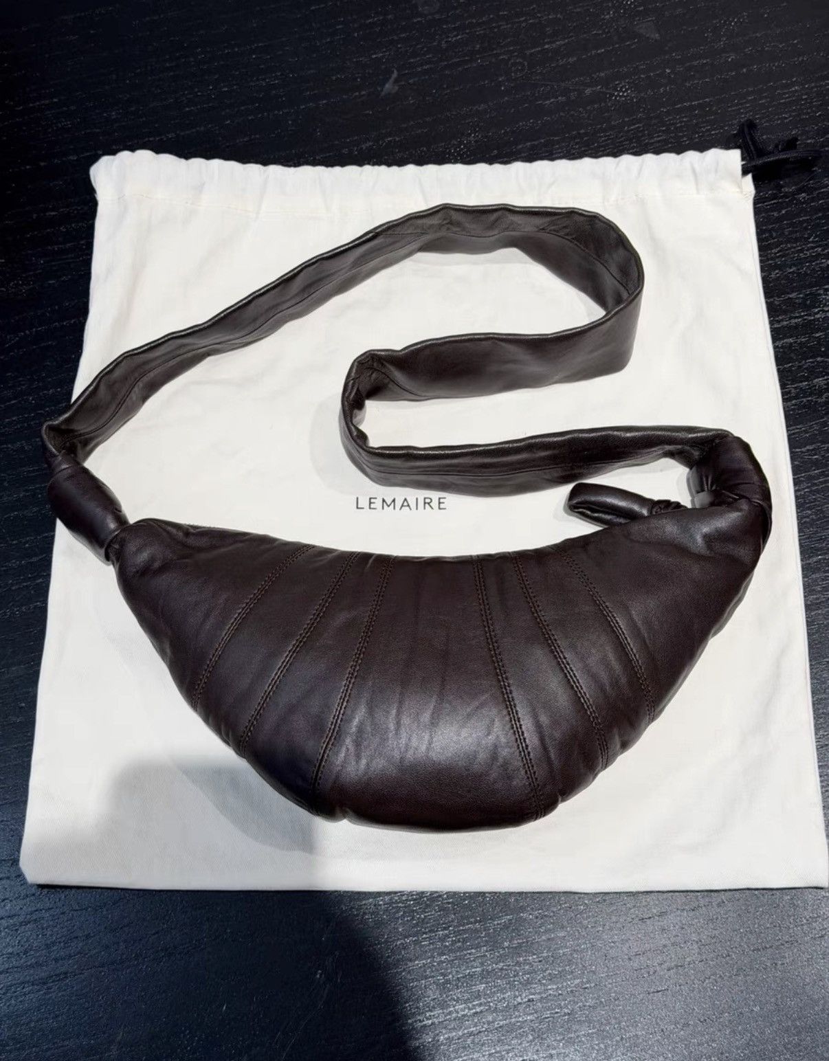 Lemaire Lemaire Dark Lambskin Croissant Crossbody Bag KKKK9 Size ONE SIZE - 2 Thumbnail