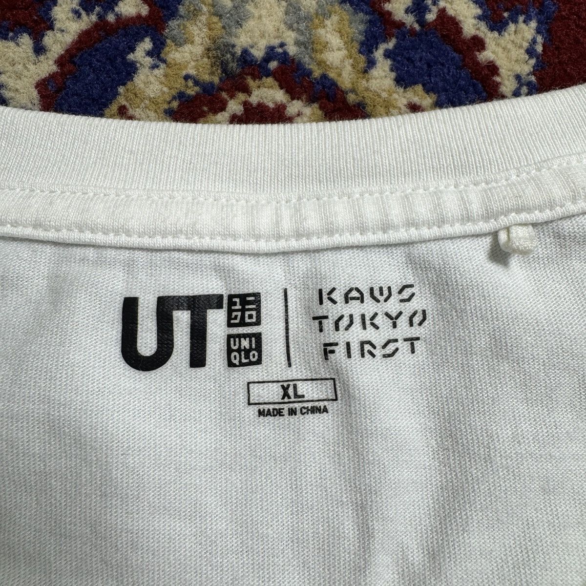 Kaws Kaws sleeping x Uniqlo Tokyo first Mori artist graffiti tee Size US XL / EU 56 / 4 - 4 Thumbnail