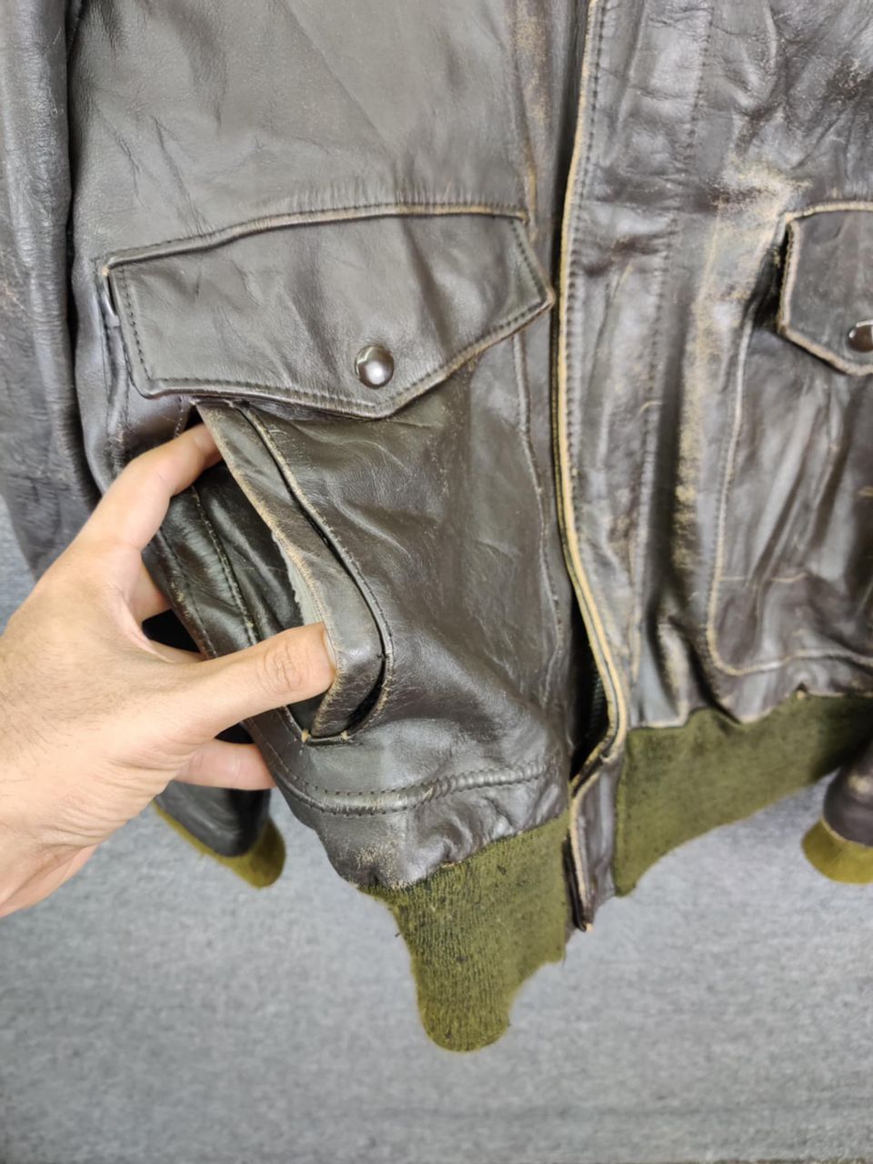 Schott Vintage 80s Schott US Army A-2 Leather Flight Jacket Size US M / EU 48-50 / 2 - 3 Thumbnail