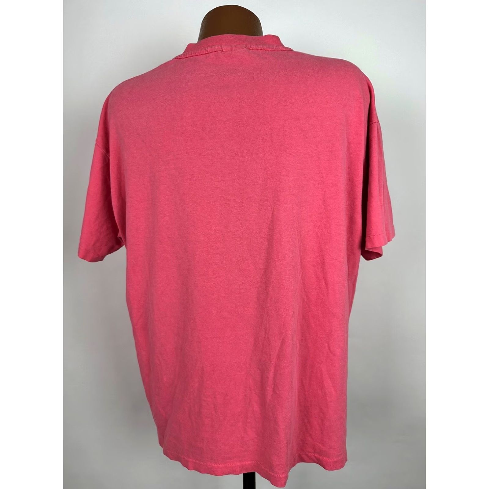 Hanes VINTAGE 90s Kipona Art Fest Shirt XL Salmon Pink Adult Unisex USA Size US XL / EU 56 / 4 - 6 Thumbnail