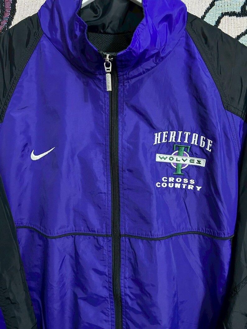 Nike Vintage 90s Nike Cross Country Team Jacket size XL Size US XL / EU 56 / 4 - 2 Thumbnail