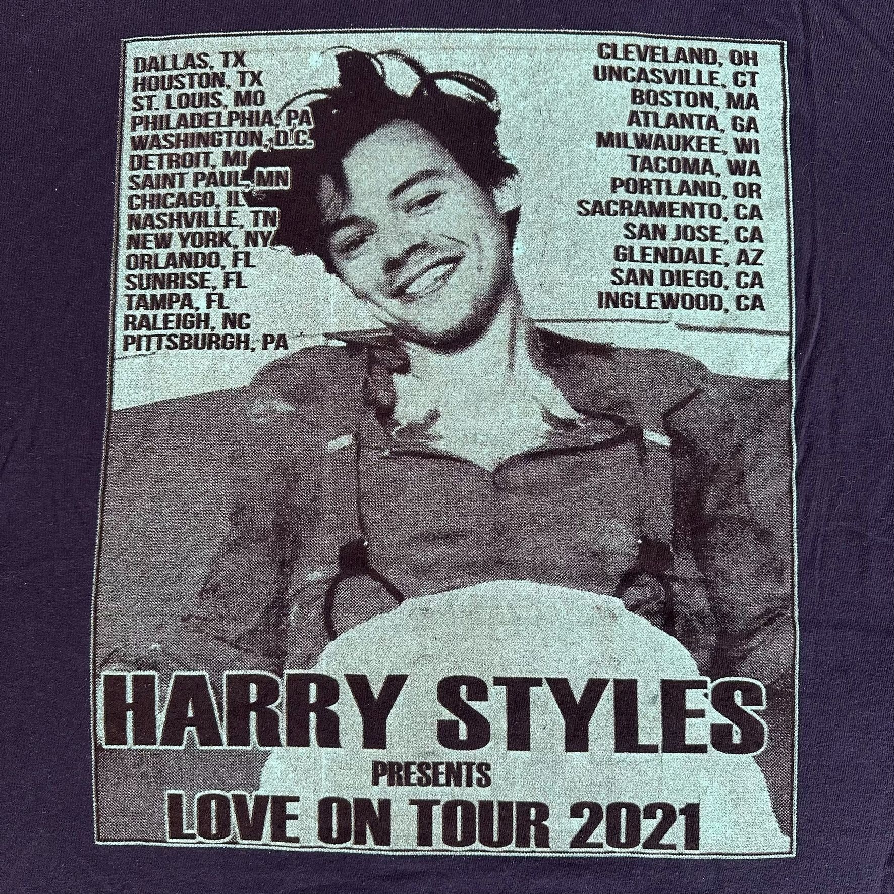 Fruit Of The Loom Harry Styles Love on Tour 2021 T-Shirt Fine Line Navy M Pop Size US M / EU 48-50 / 2 - 5 Thumbnail