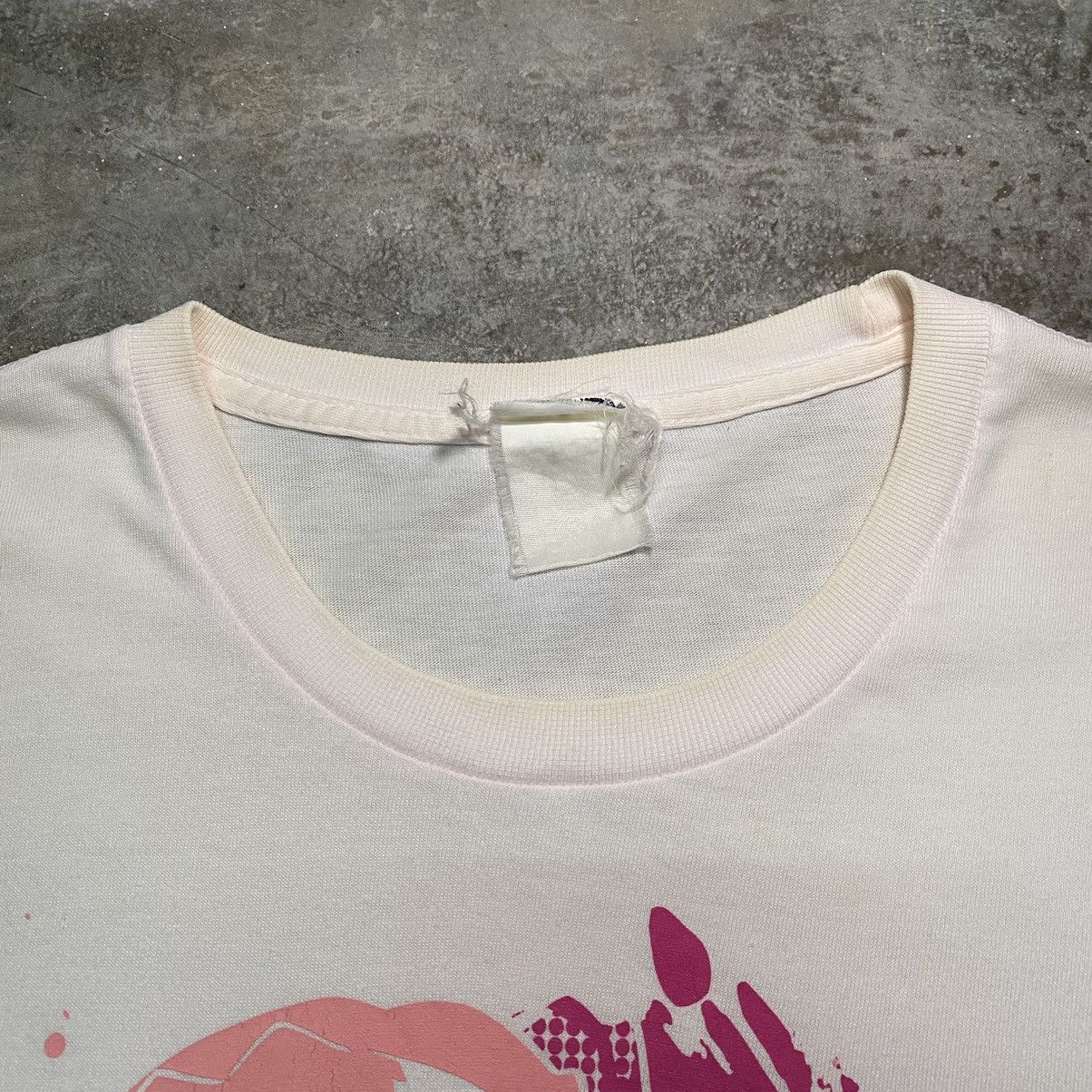 Anime VINTAGE EVANGELION ASUKA LANGLEY ANIME T SHIRT CYBERPUNK Size US M / EU 48-50 / 2 - 2 Thumbnail