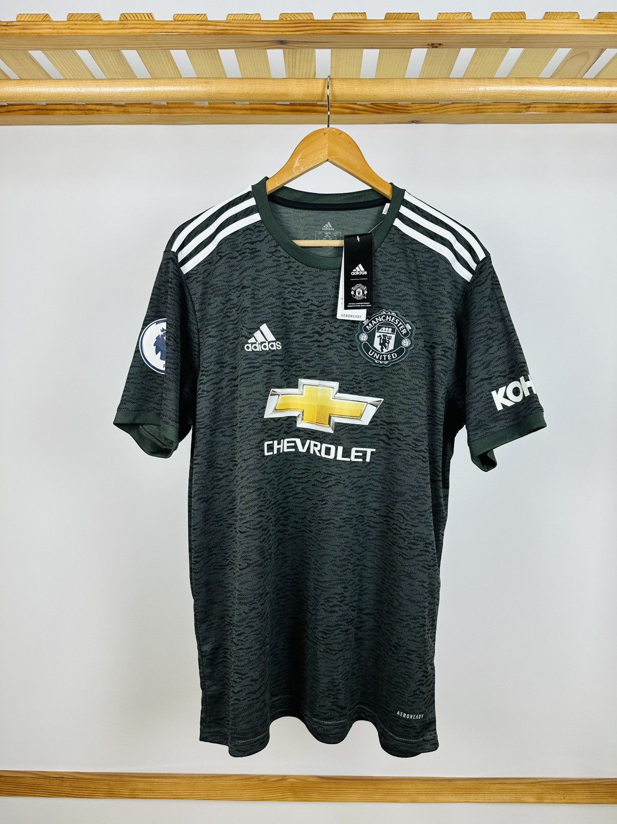 Adidas Adidas 2020/21 Manchester United Jersey #18 B. Fernandes Size US XXL / EU 58 / 5 - 1 Thumbnail