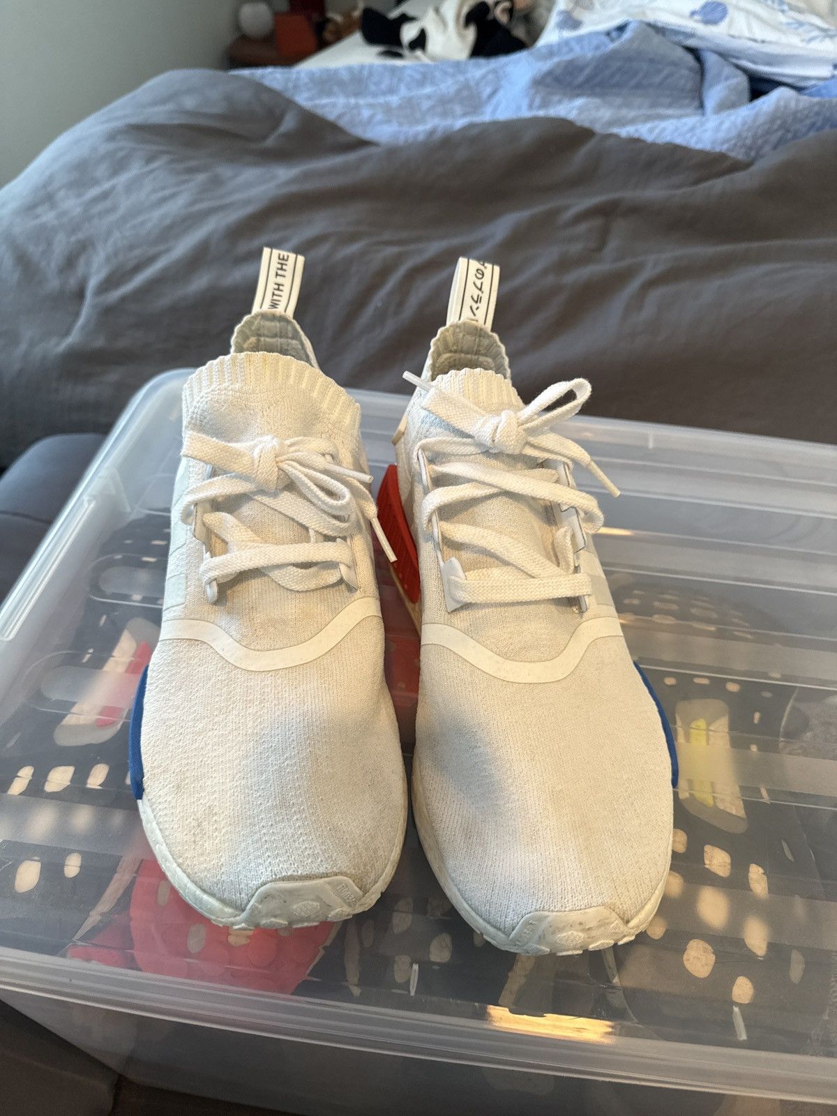 Adidas Adidas NMD r1 vintage white Size US 10 / EU 43 - 6 Thumbnail