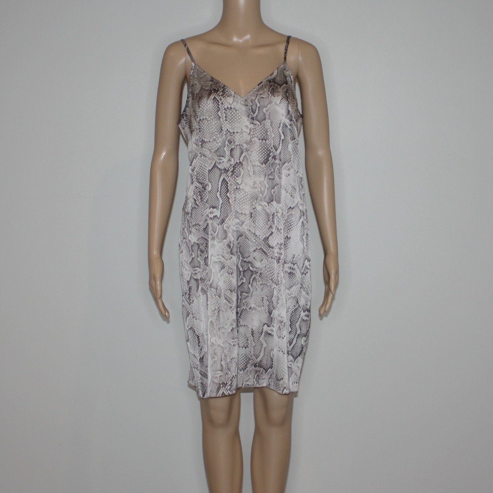 White House Black Market Snake Print Hi-low Wrap Dress in size US 8 Size M / US 6-8 / IT 42-44 - 4 Thumbnail